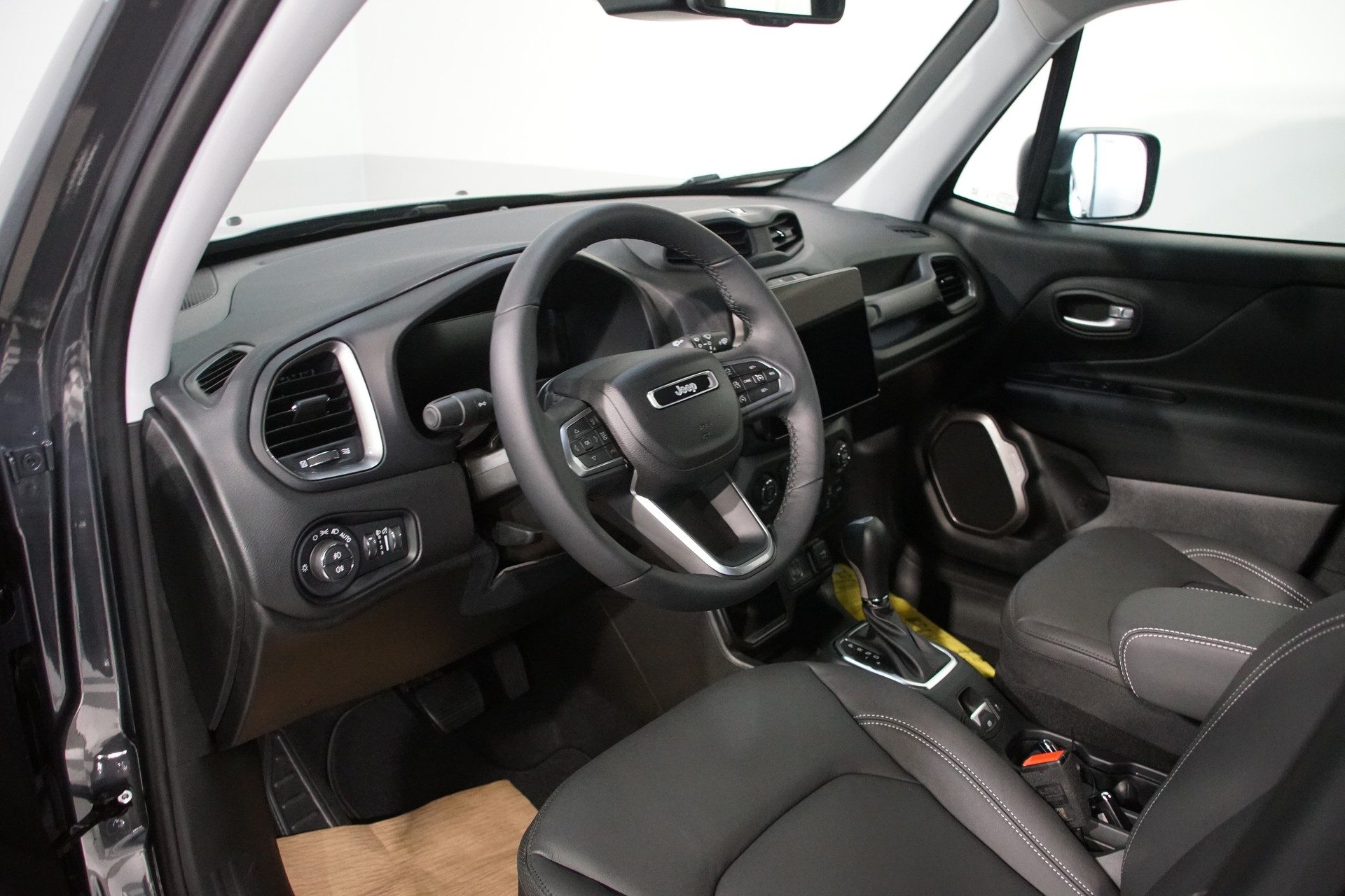 JEEP Renegade 1.5 MHEV Summit ++SWISS++ - 12