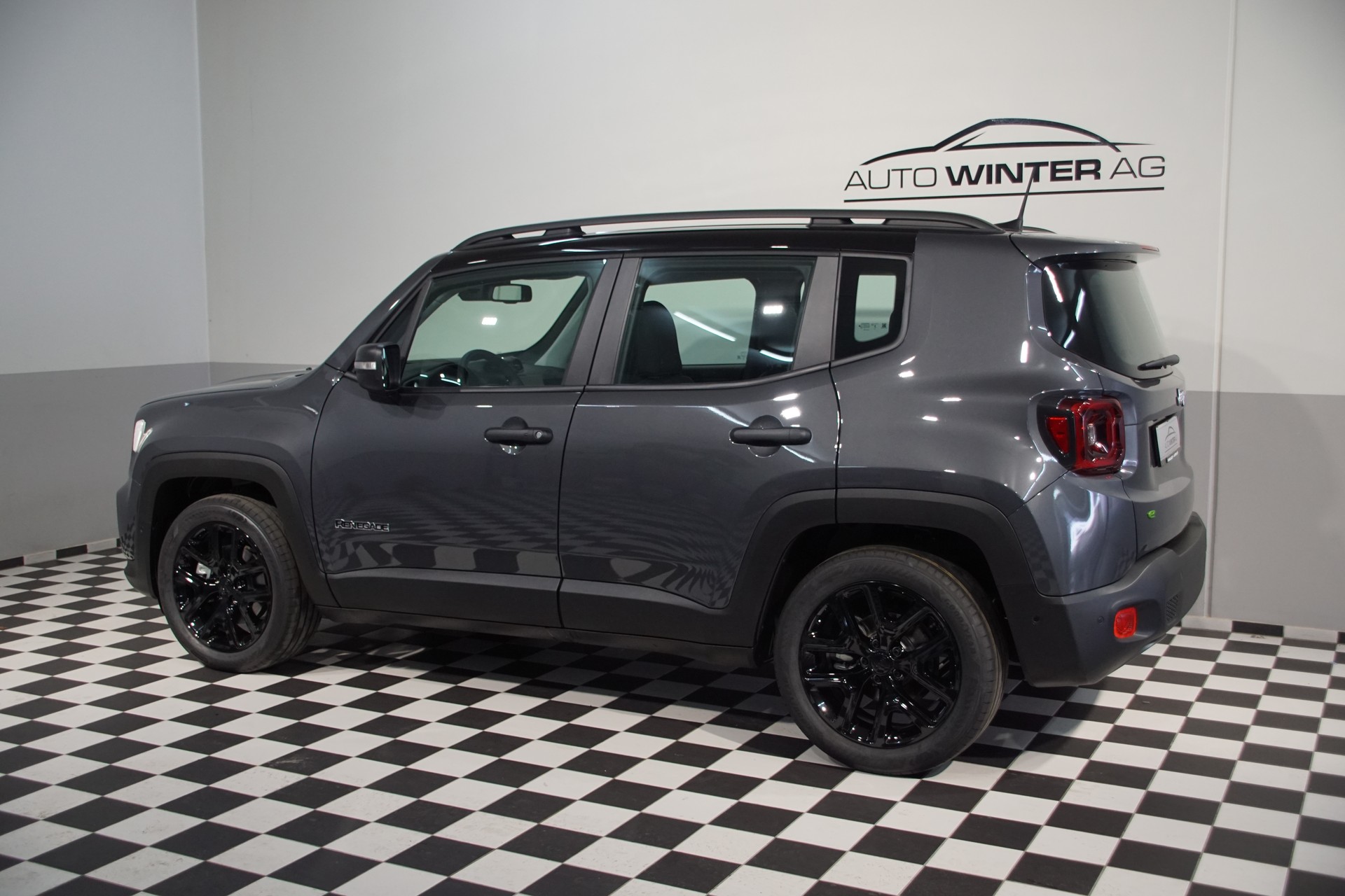 JEEP Renegade 1.5 MHEV Summit ++SWISS++ - 10