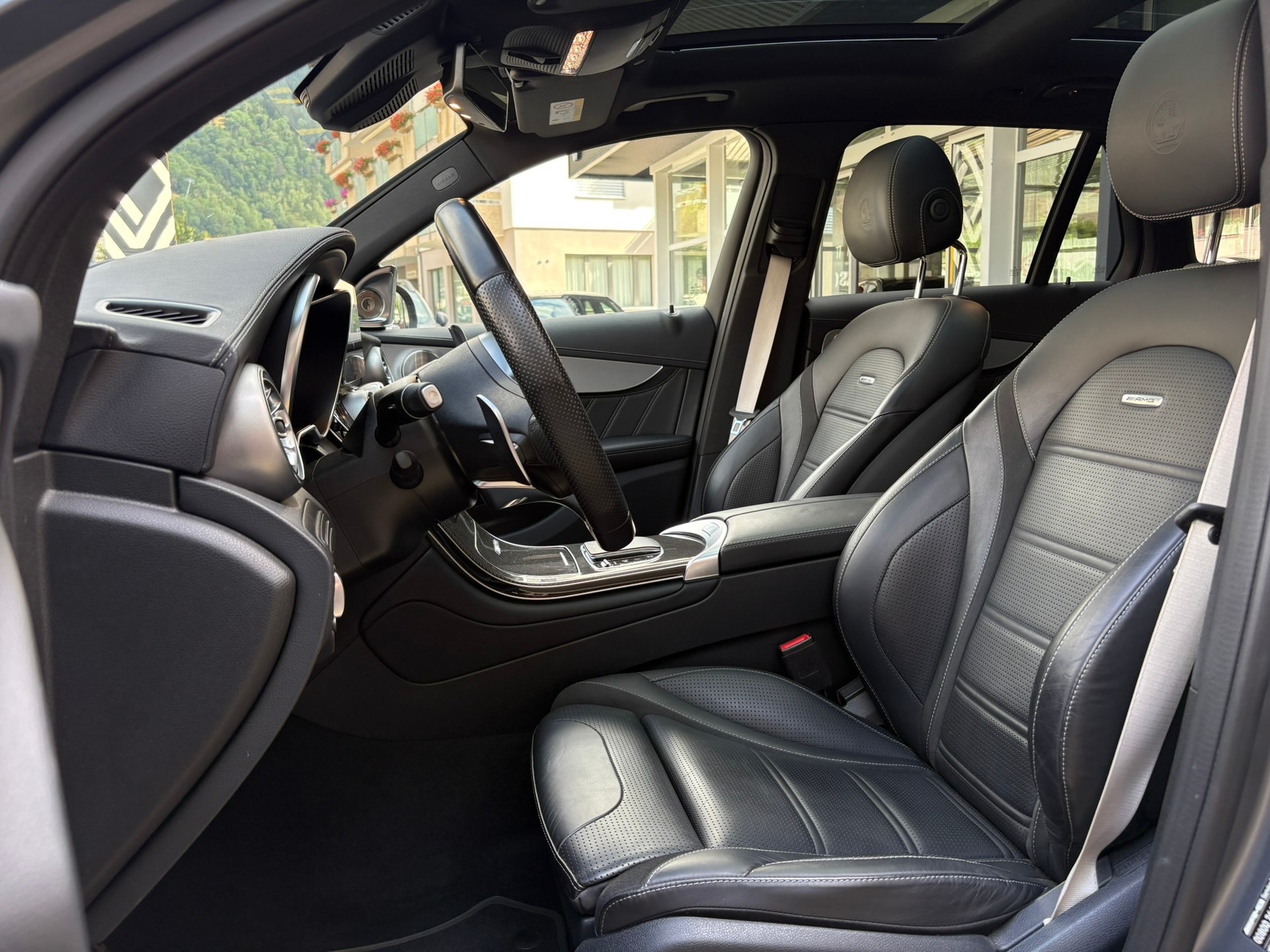 MERCEDES-BENZ GLC 63 S AMG 4Matic - 9