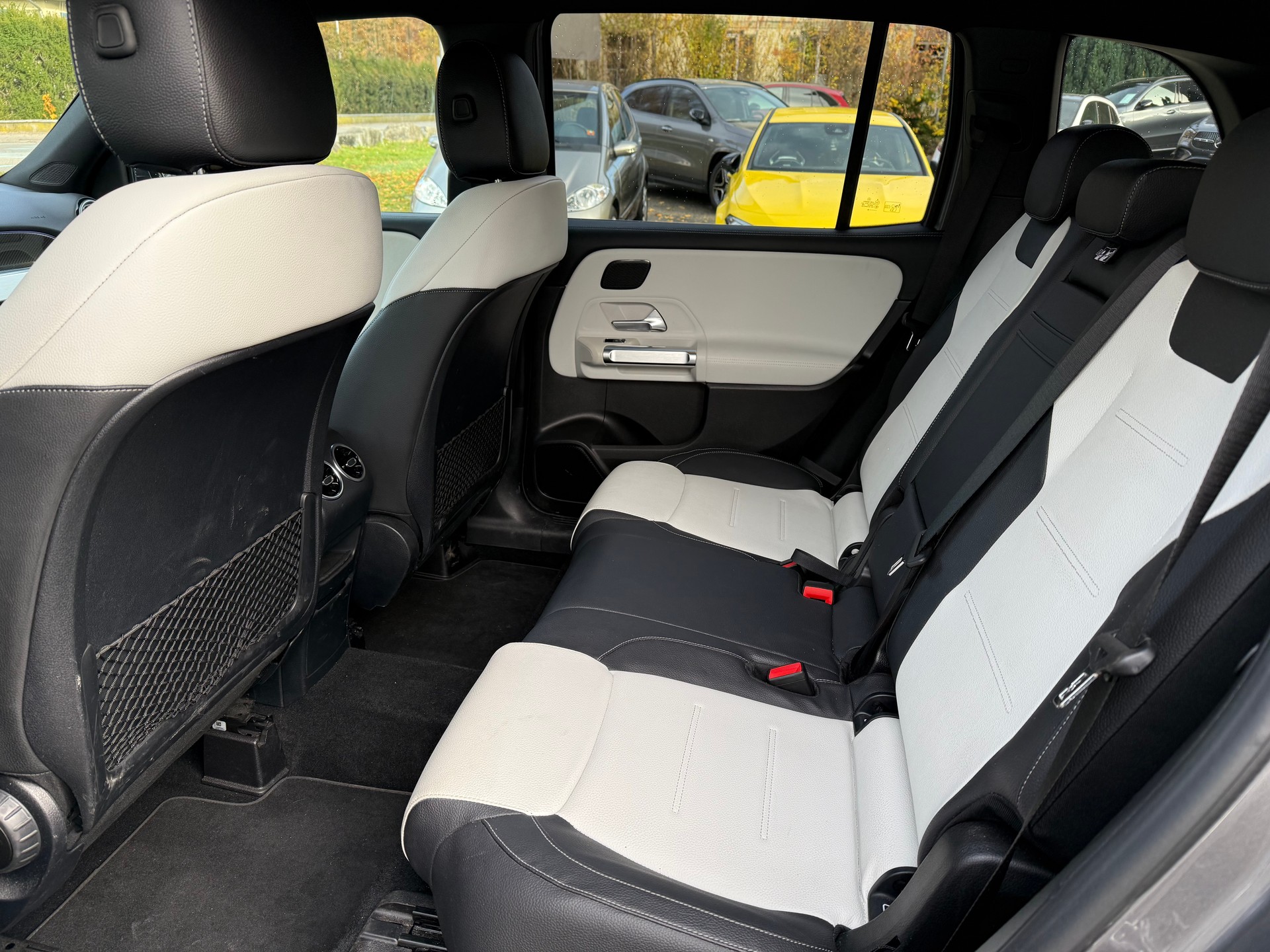 MERCEDES-BENZ GLB 250 AMG Line 4 MATIC - 6