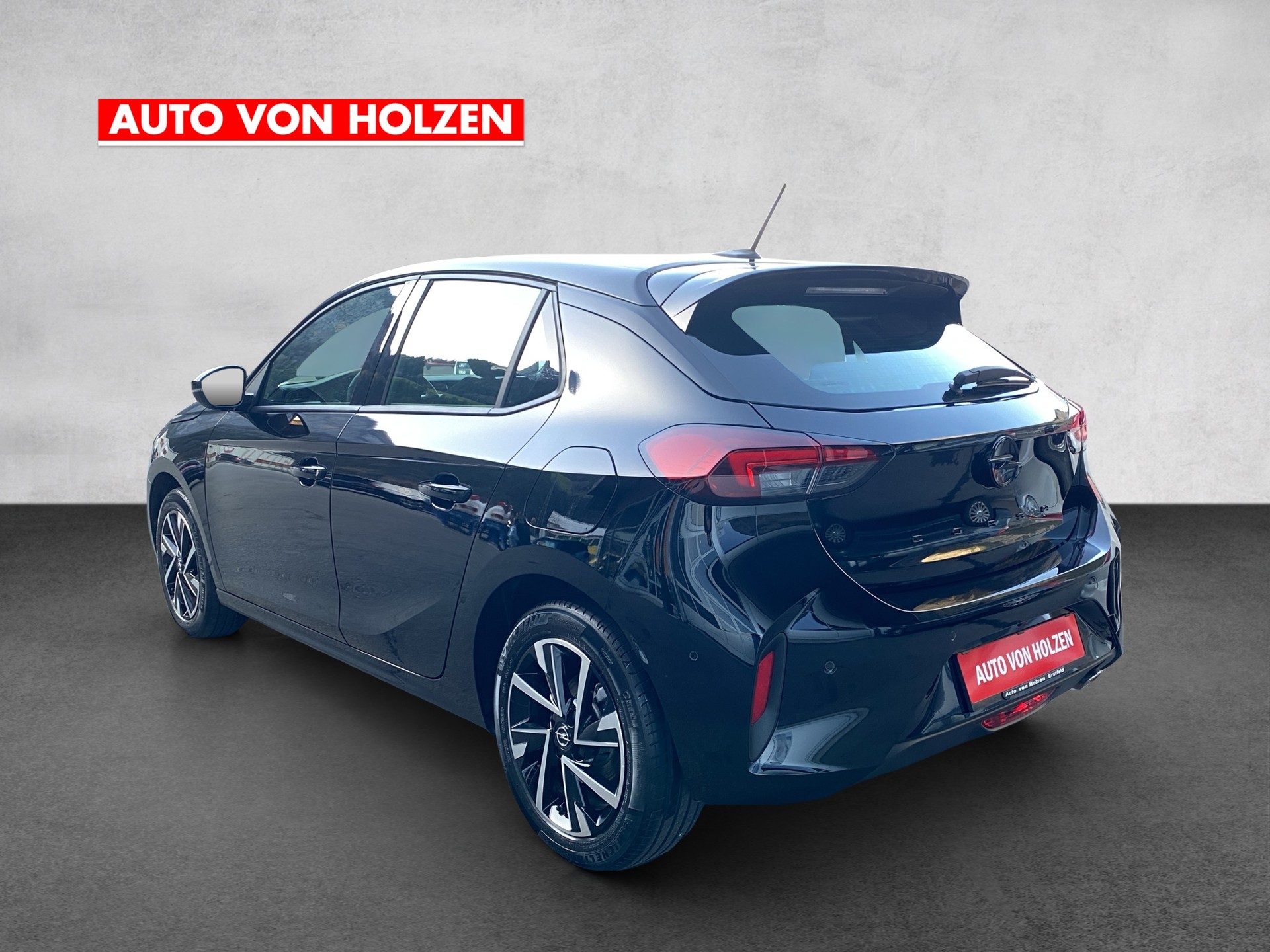 OPEL Corsa 1.2 TP GS A - 3