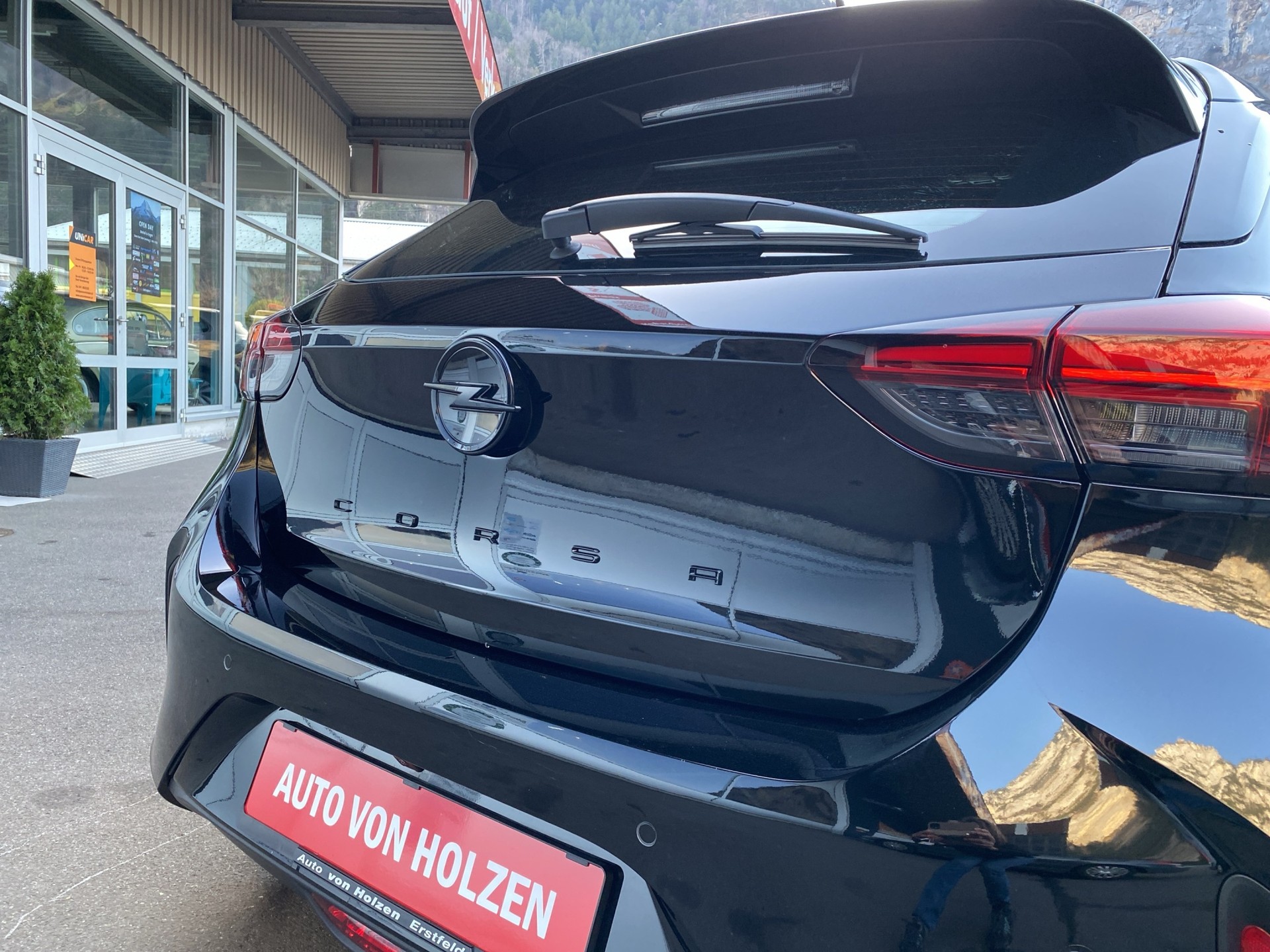 OPEL Corsa 1.2 TP GS A - 8