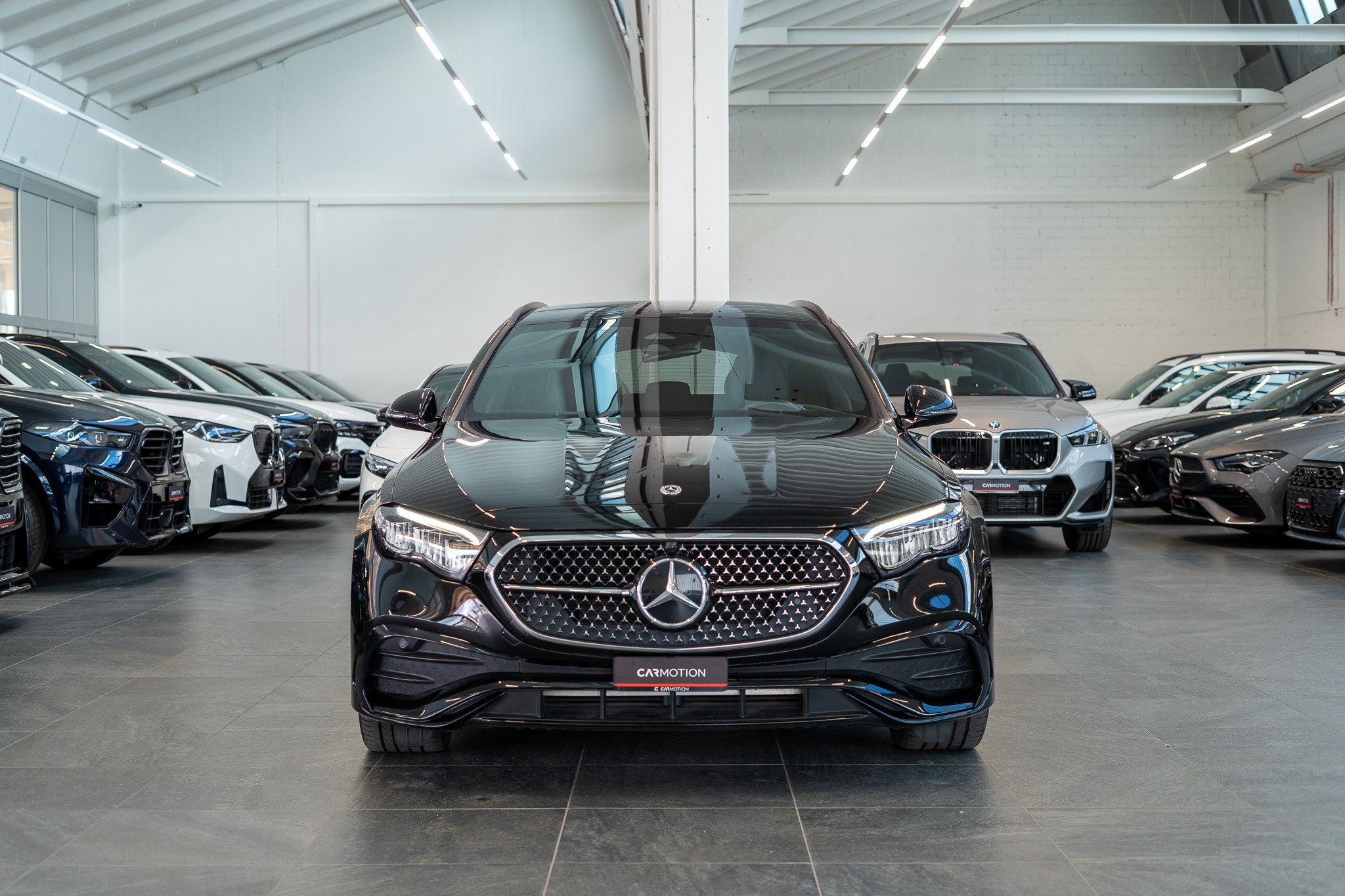 E 220 d AMG Line Kombi / Facelift / Rückfahrkamera / el.Heckklappe