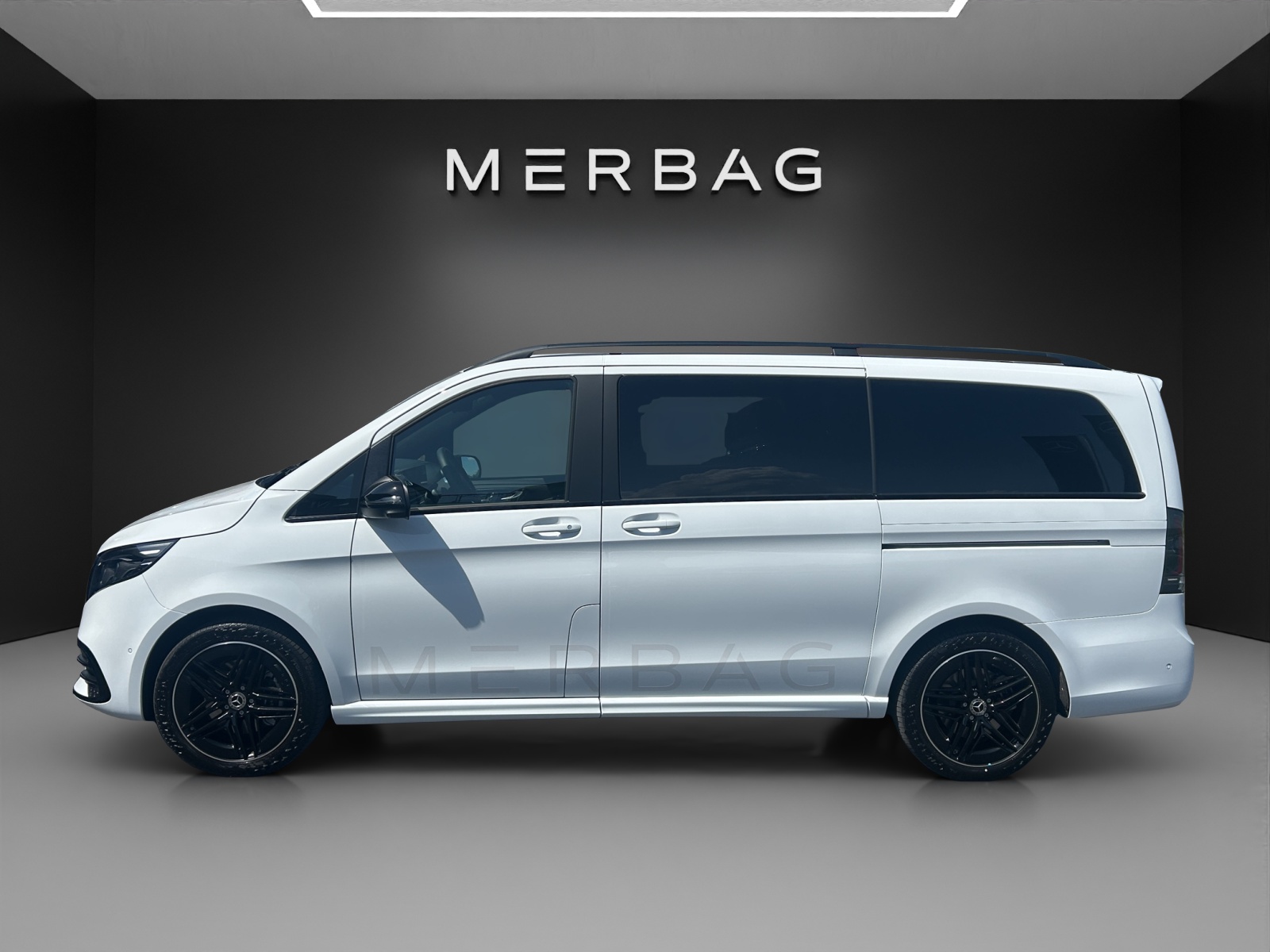 MERCEDES-BENZ V 300 d lang 4Matic Swiss Edition 9G-Tronic - 2