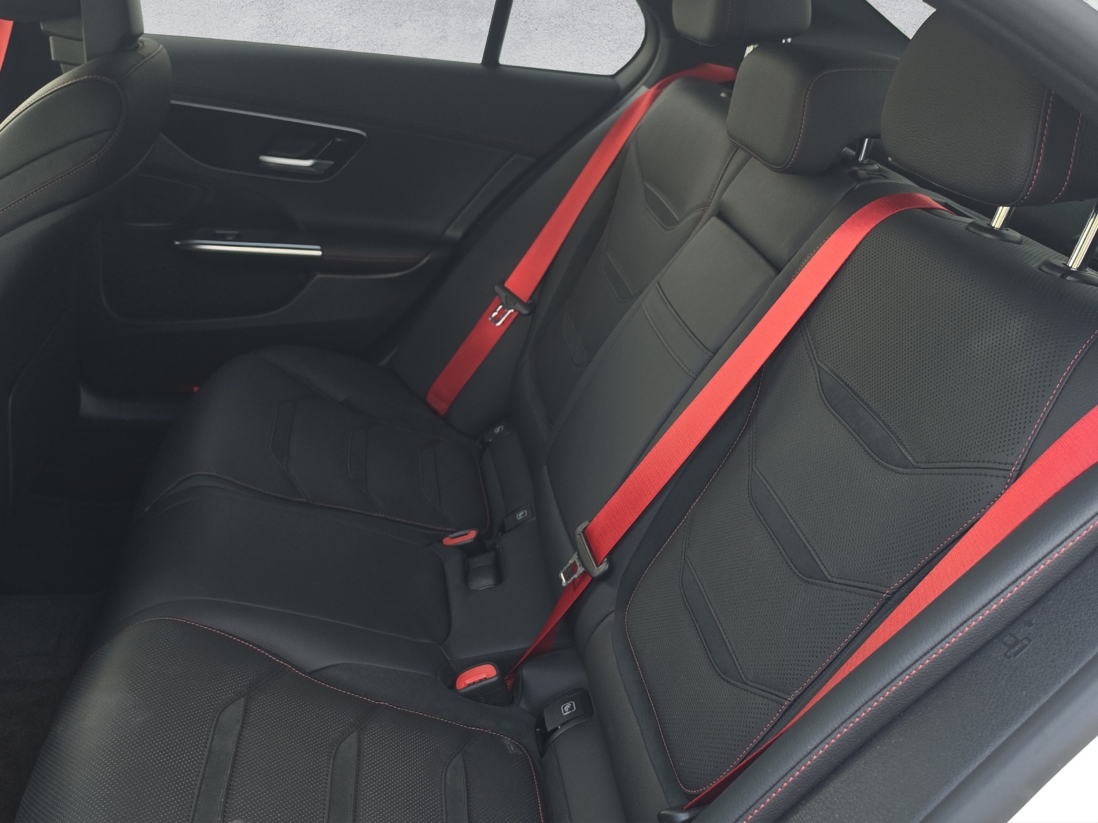 MERCEDES-BENZ C 43 AMG 4Matic - 16