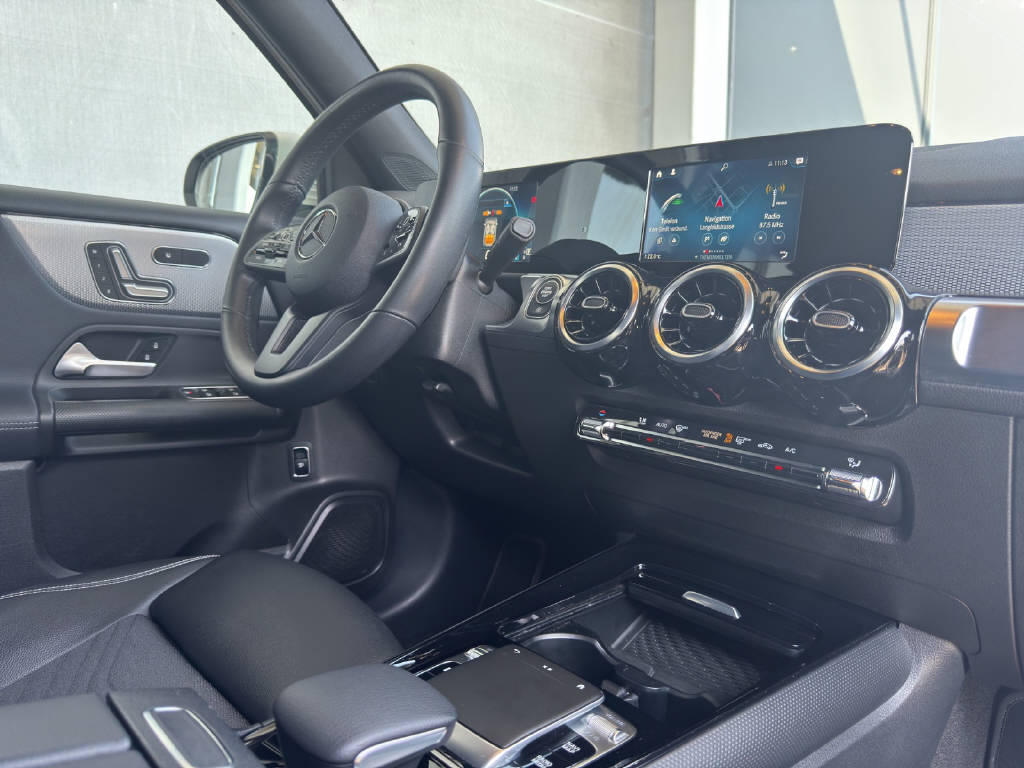 MERCEDES-BENZ GLB 250 Style 4Matic - 11
