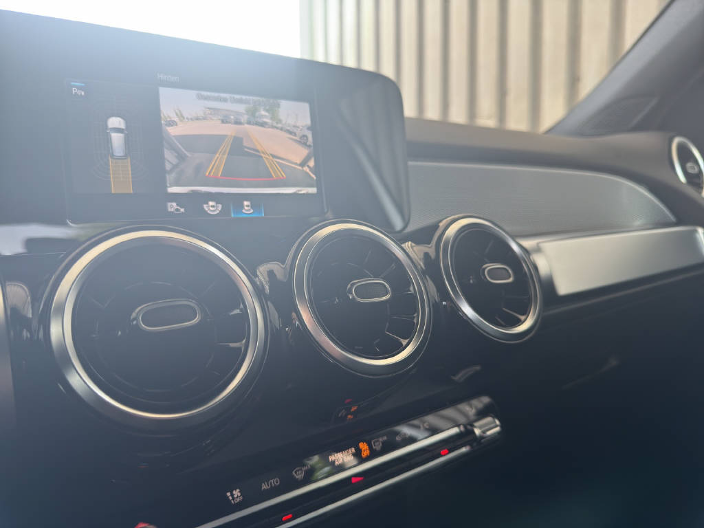 MERCEDES-BENZ GLB 250 Style 4Matic - 6