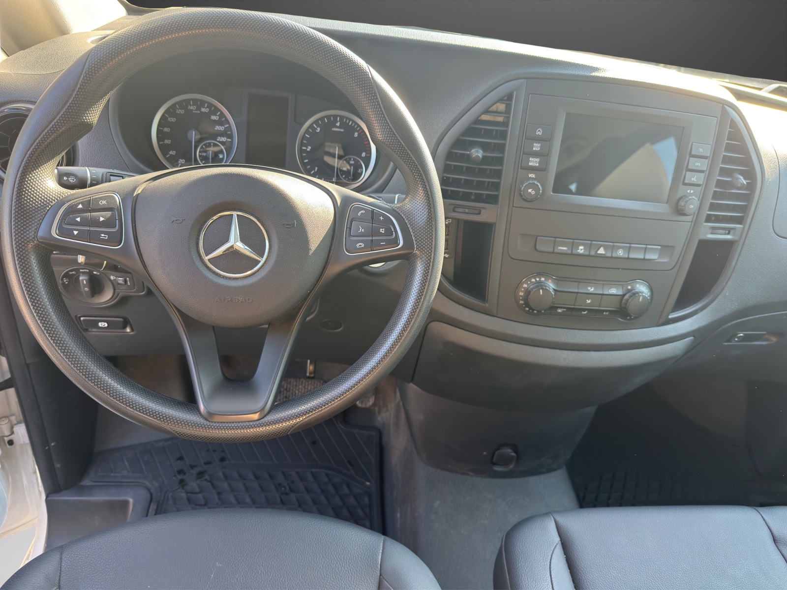 MERCEDES-BENZ Vito 116 CDI 9G-Tronic 4M Select - 8