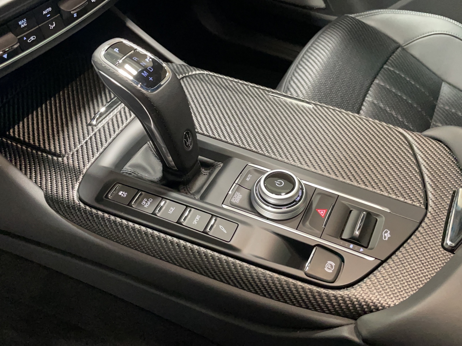 MASERATI Levante 3.0 V6 S GranLusso - 10