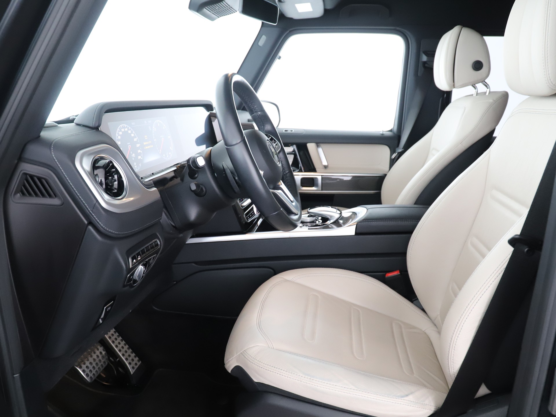 MERCEDES-BENZ G 350d - 10