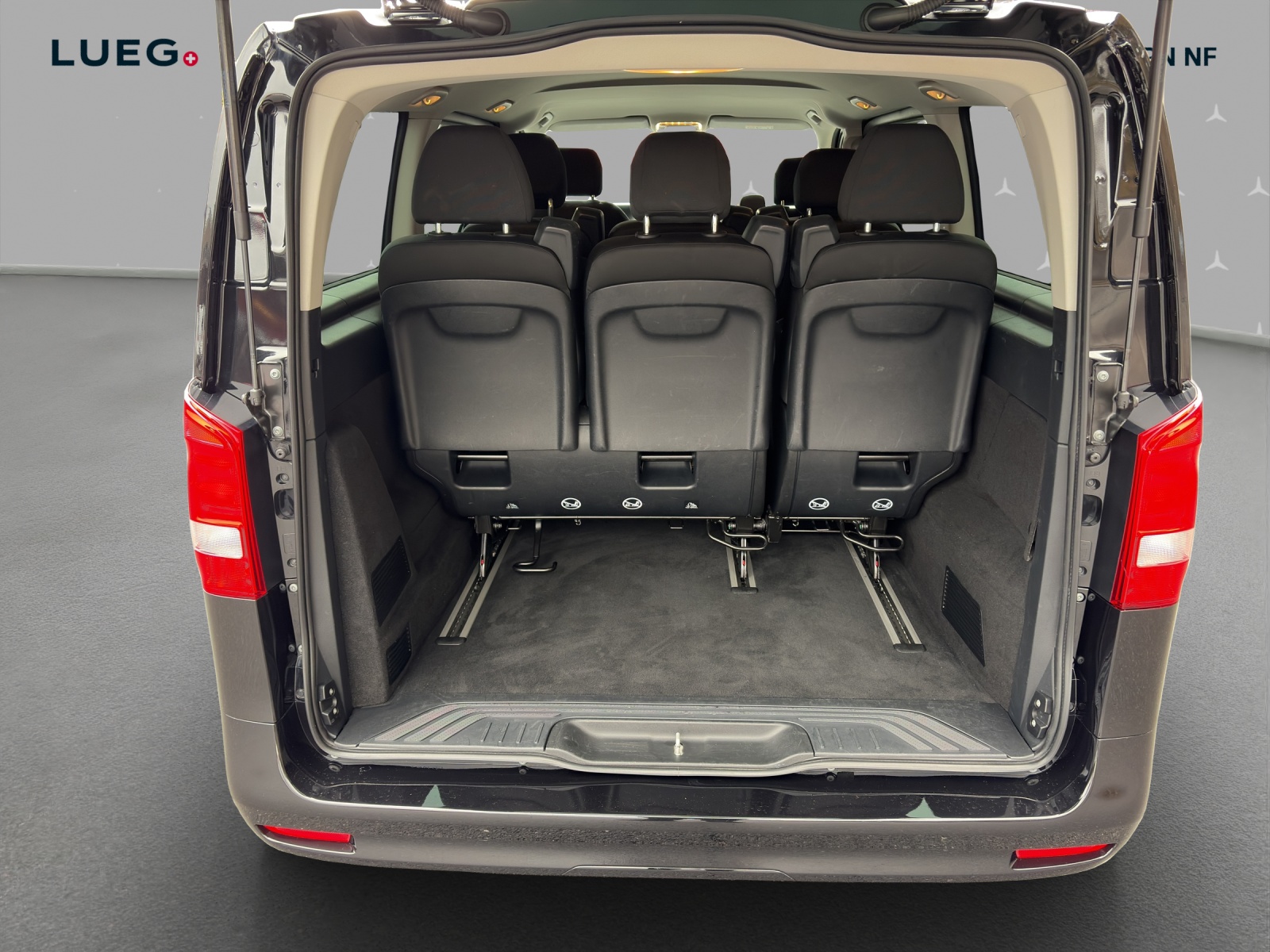 MERCEDES-BENZ Vito 116 CDI Lang Select Tourer 4Matic 9G-Tronic - 13