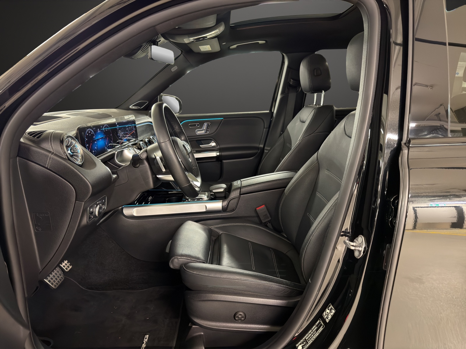 MERCEDES-BENZ GLB 220 d 4Matic AMG Line 8G-Tronic - 10