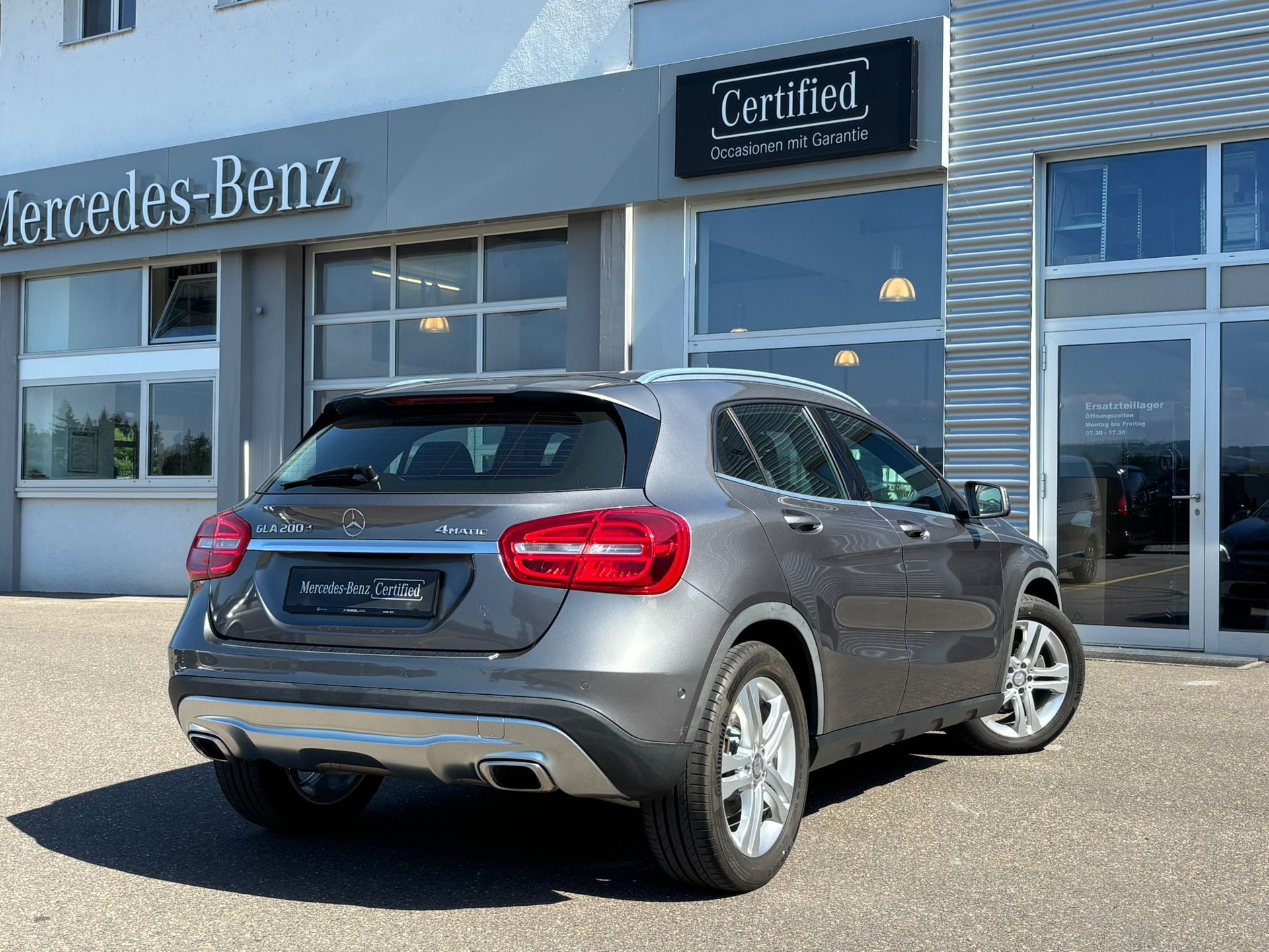 MERCEDES-BENZ GLA 200d Urban 4Matic - 4