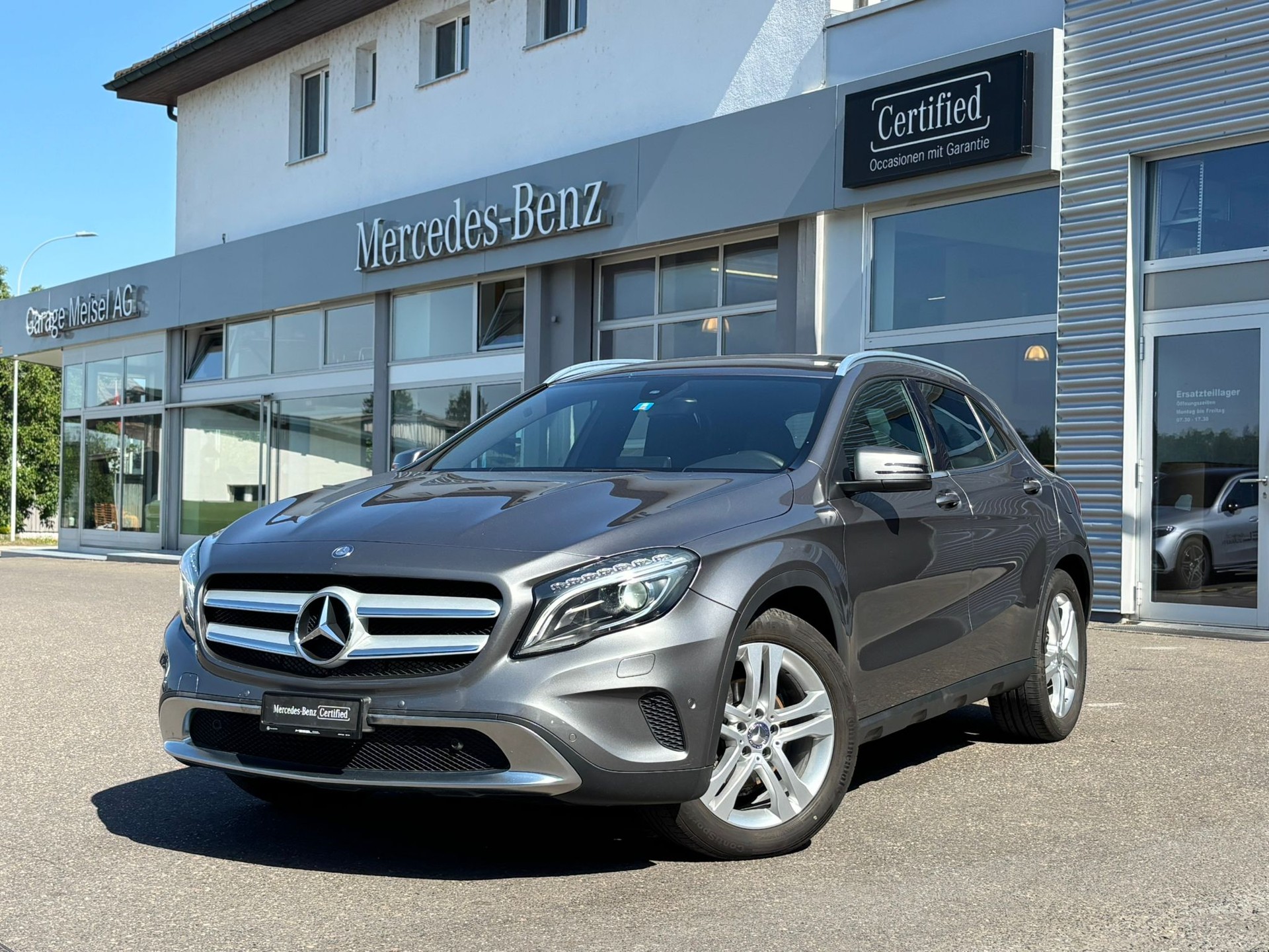 MERCEDES-BENZ GLA 200d Urban 4Matic - 2