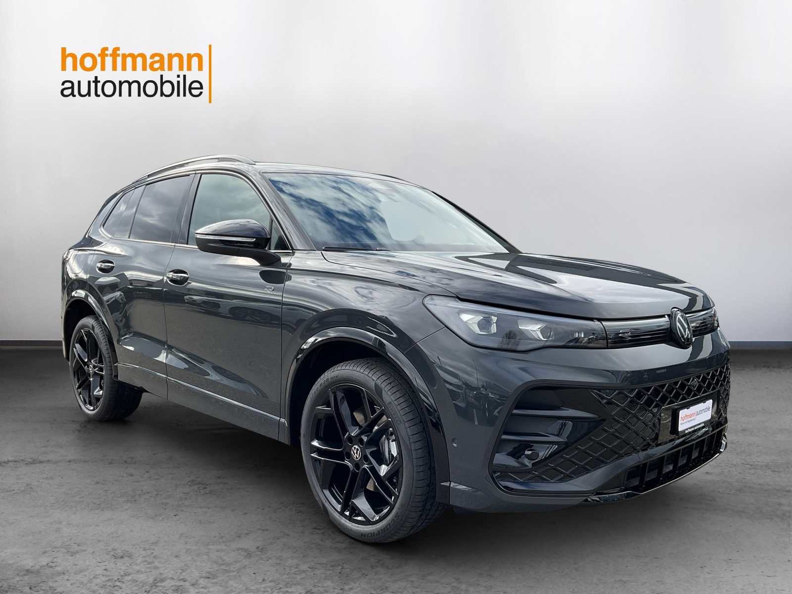 VW Tiguan 2.0 TSI DSG R-Line 4Motion - 3