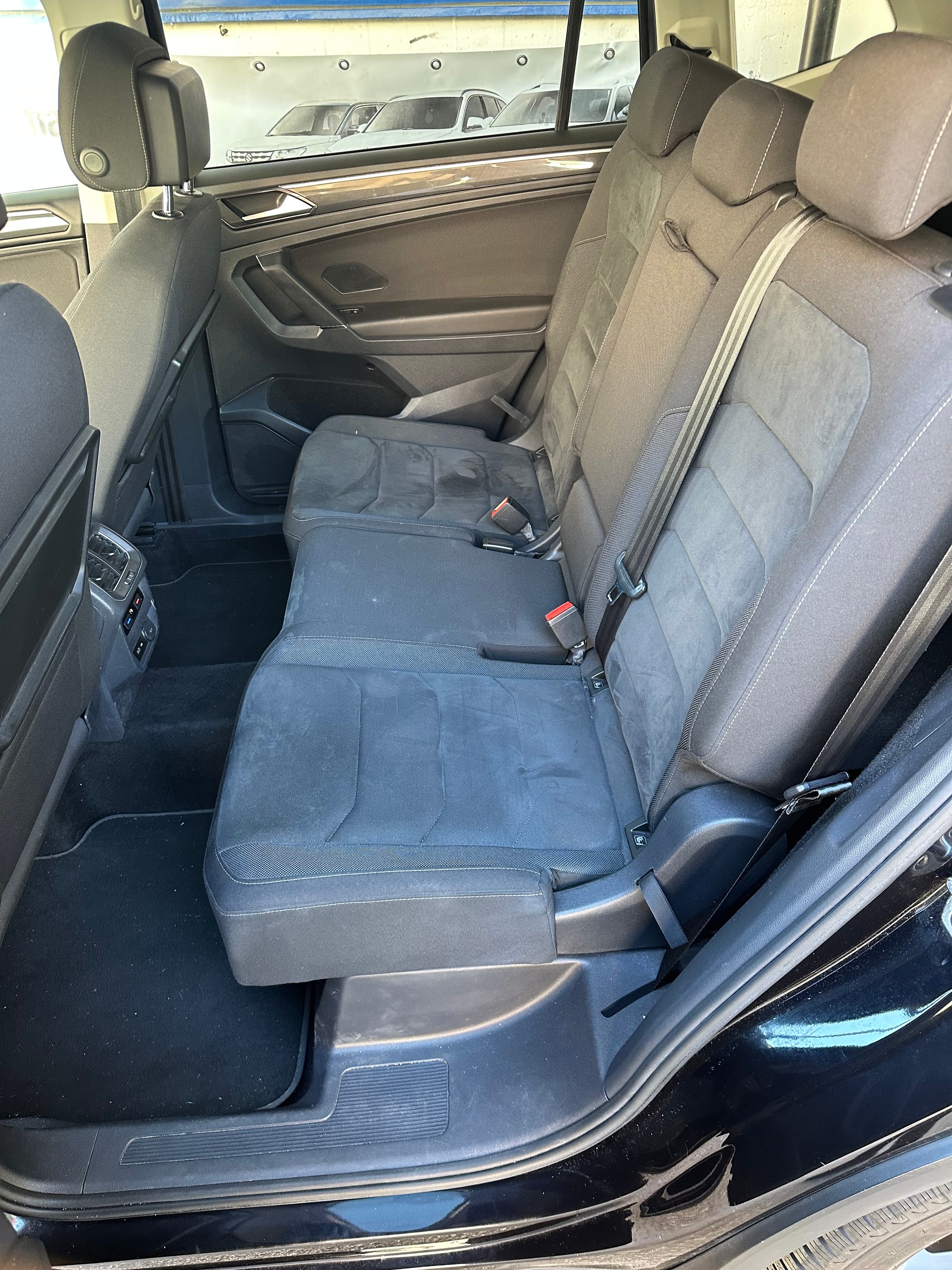 VW Tiguan Allspace 2.0TSI Highline 4Motion DSG - 9