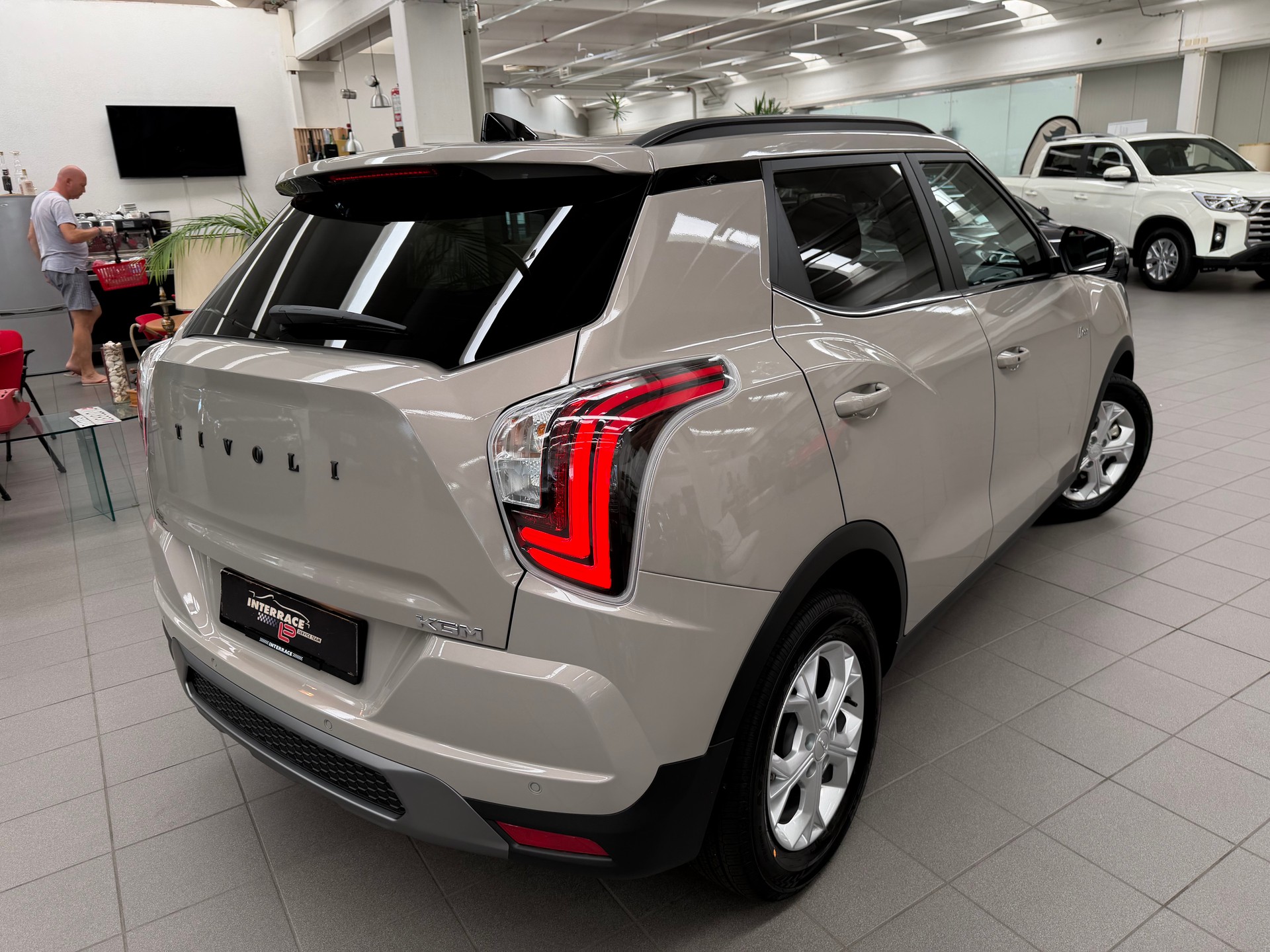 KGM-SsangYong Tivoli 1.5 T GDI Steel - 4