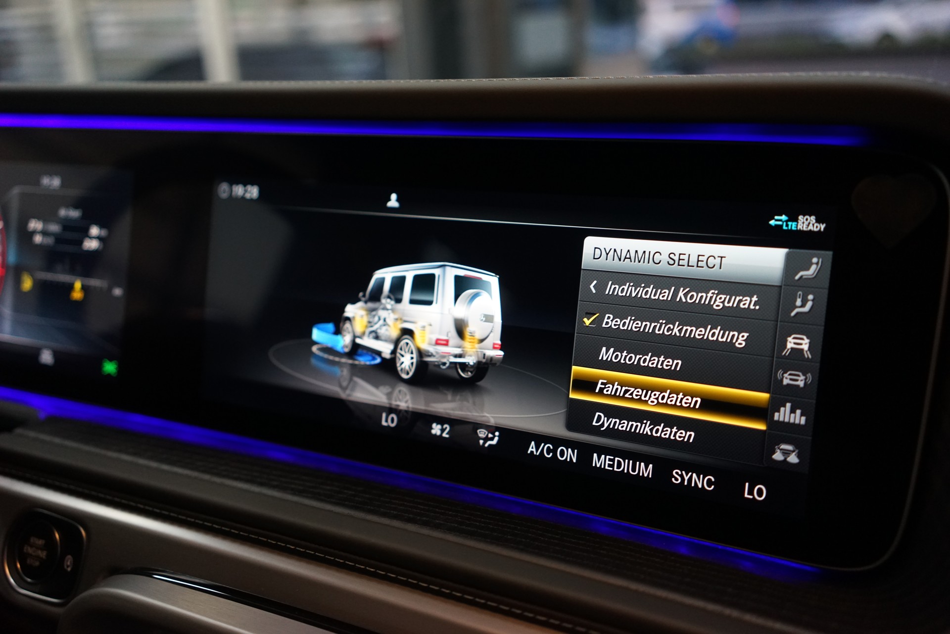 MERCEDES-BENZ G 63 AMG Speedshift Plus G-Tronic - 23