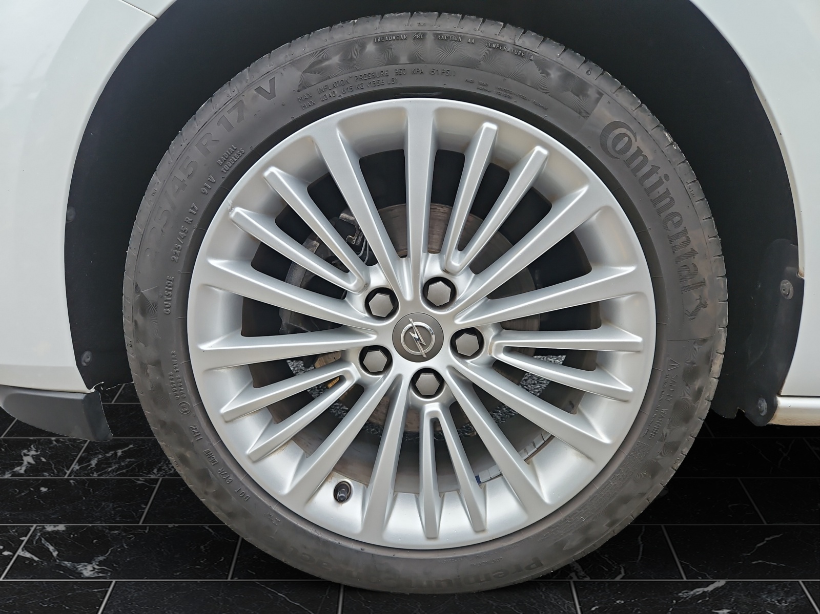 OPEL Astra Sports Tourer 1.2 T 145 Edition S/S - 11