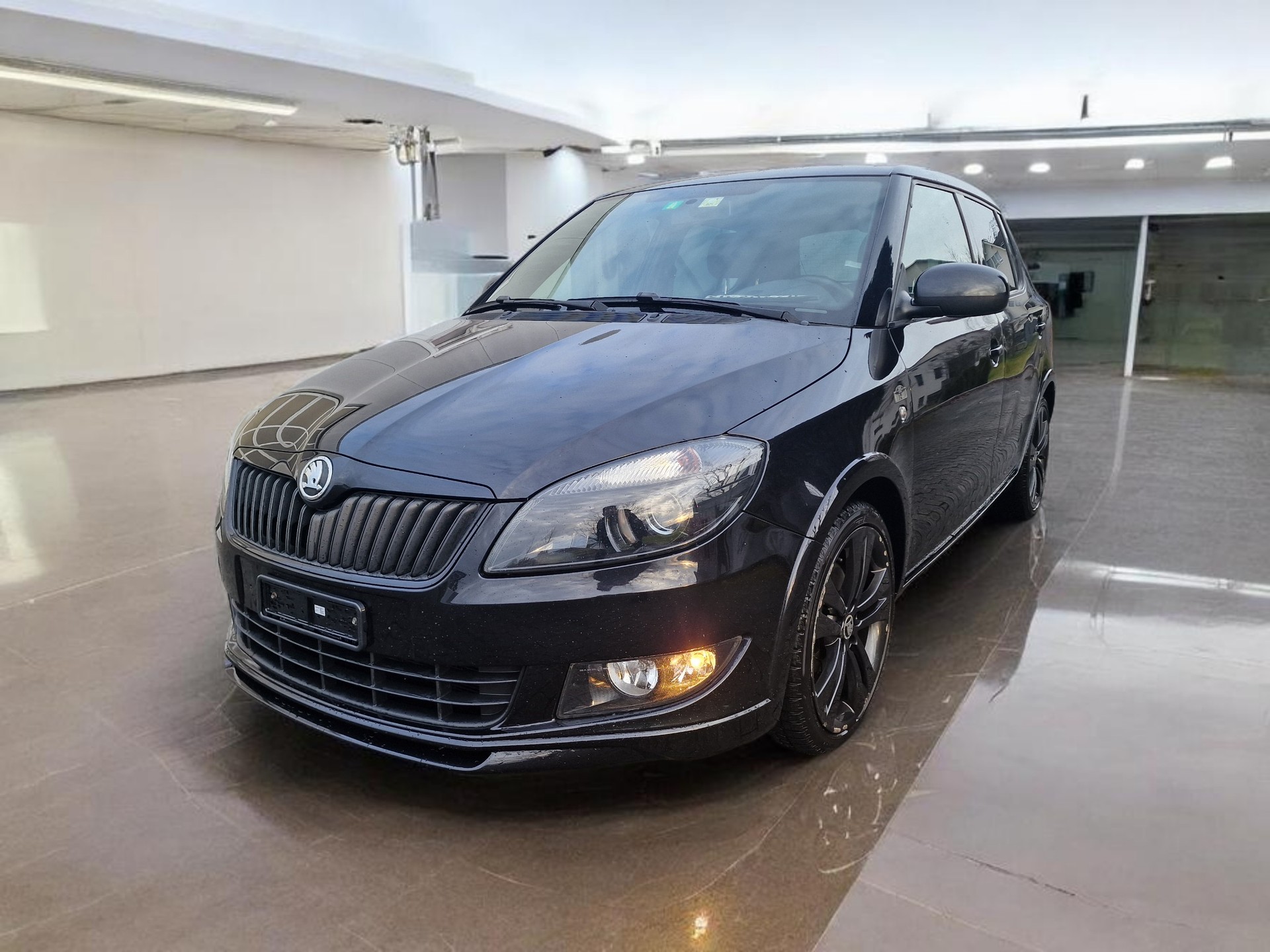 SKODA Fabia 1.2 TSI Monte Carlo 12Mt Gara MFK Neu - 4