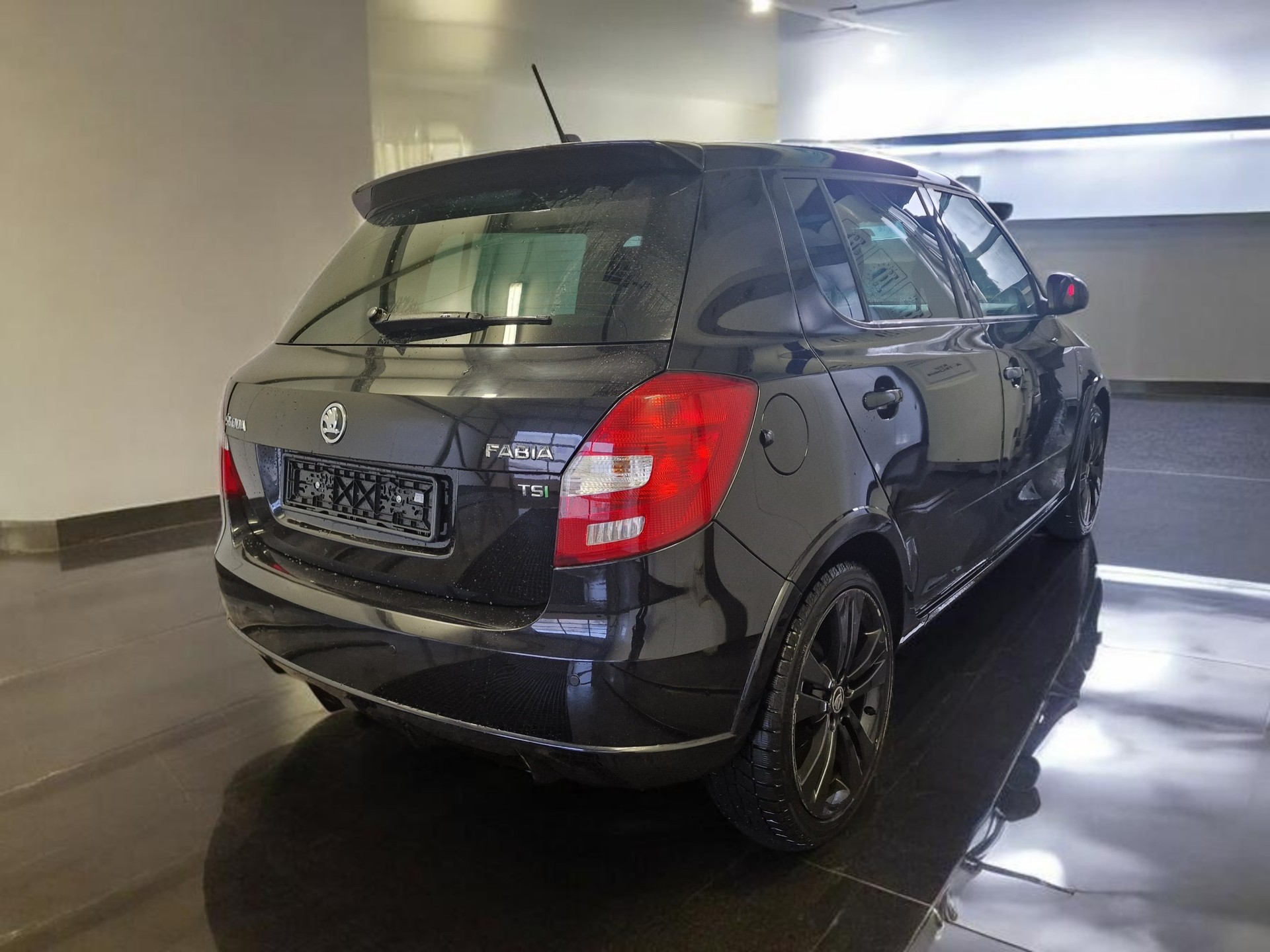 SKODA Fabia 1.2 TSI Monte Carlo 12Mt Gara MFK Neu - 8