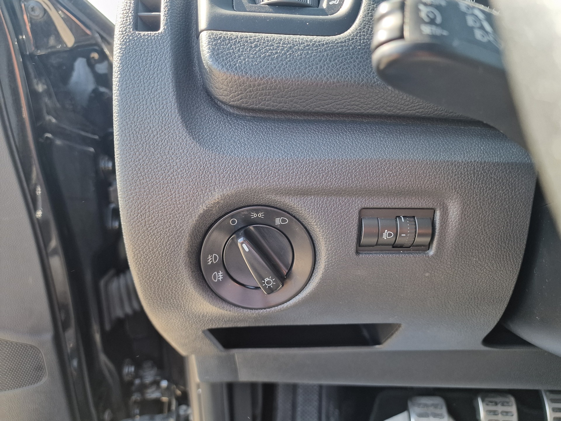 SKODA Fabia 1.2 TSI Monte Carlo 12Mt Gara MFK Neu - 23