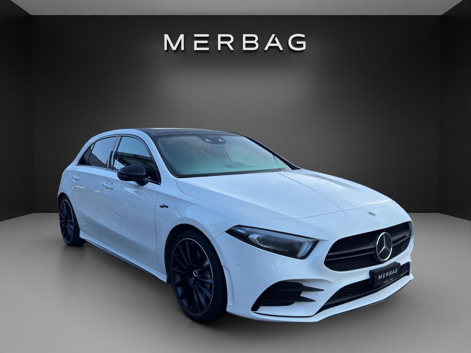 MERCEDES-BENZ A 35 AMG 4Matic - 6