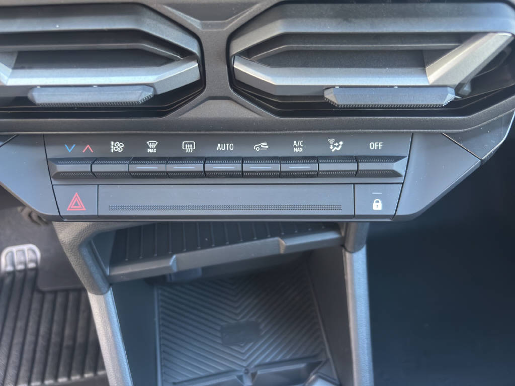 DACIA Duster 1.2 Hybrid Journey 4WD - 13