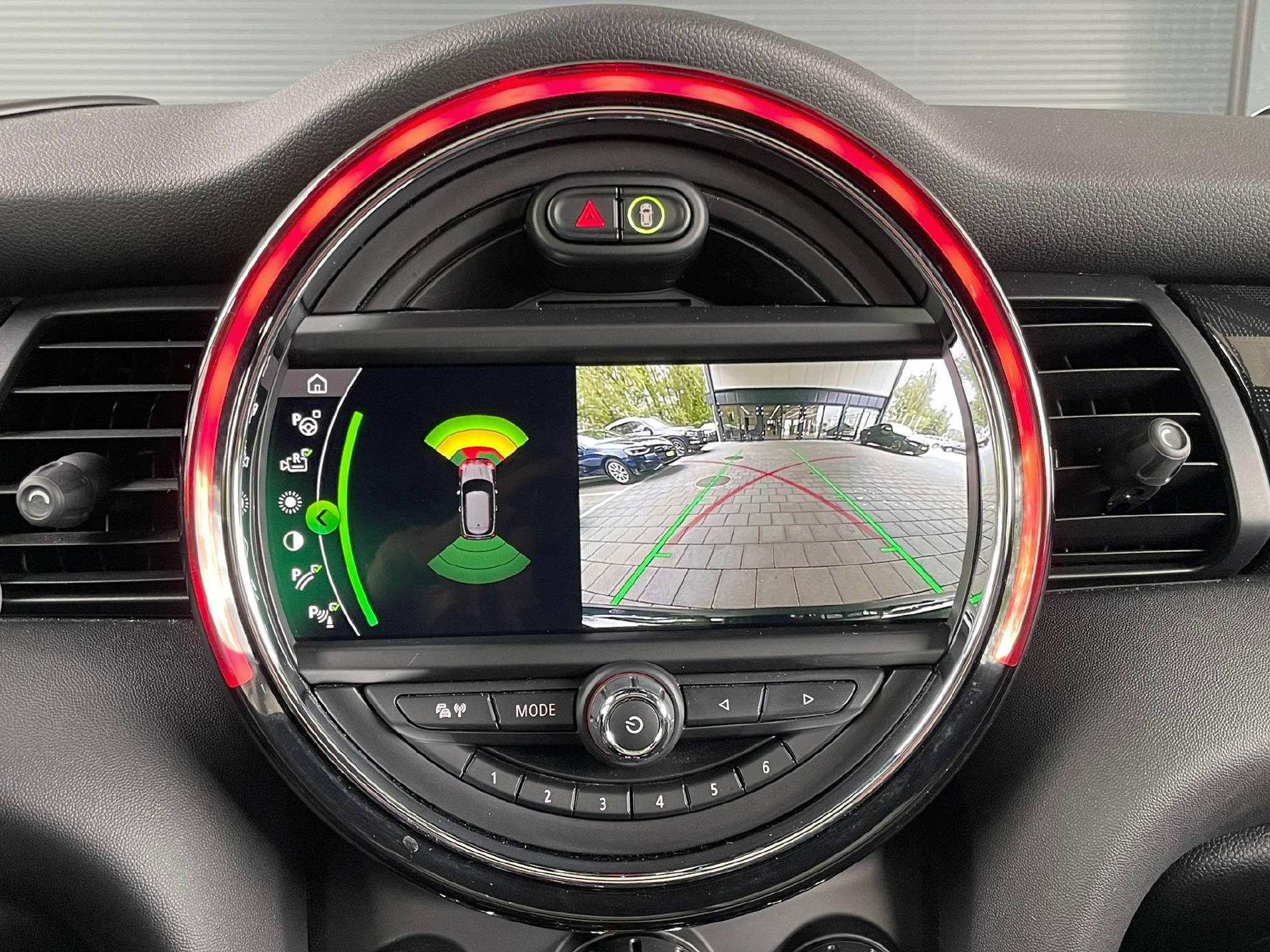 MINI Mini F56 Cooper SE-11