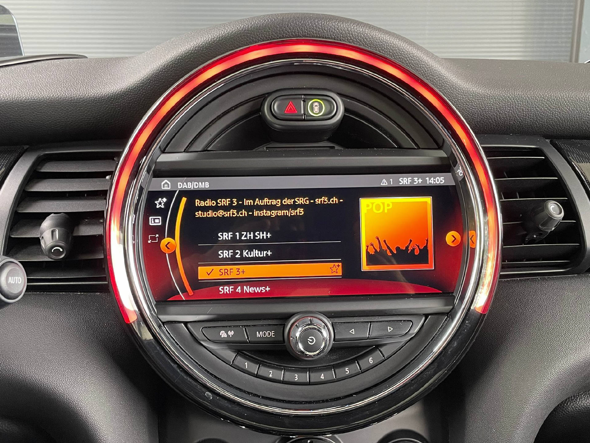 MINI Mini F56 Cooper SE-14