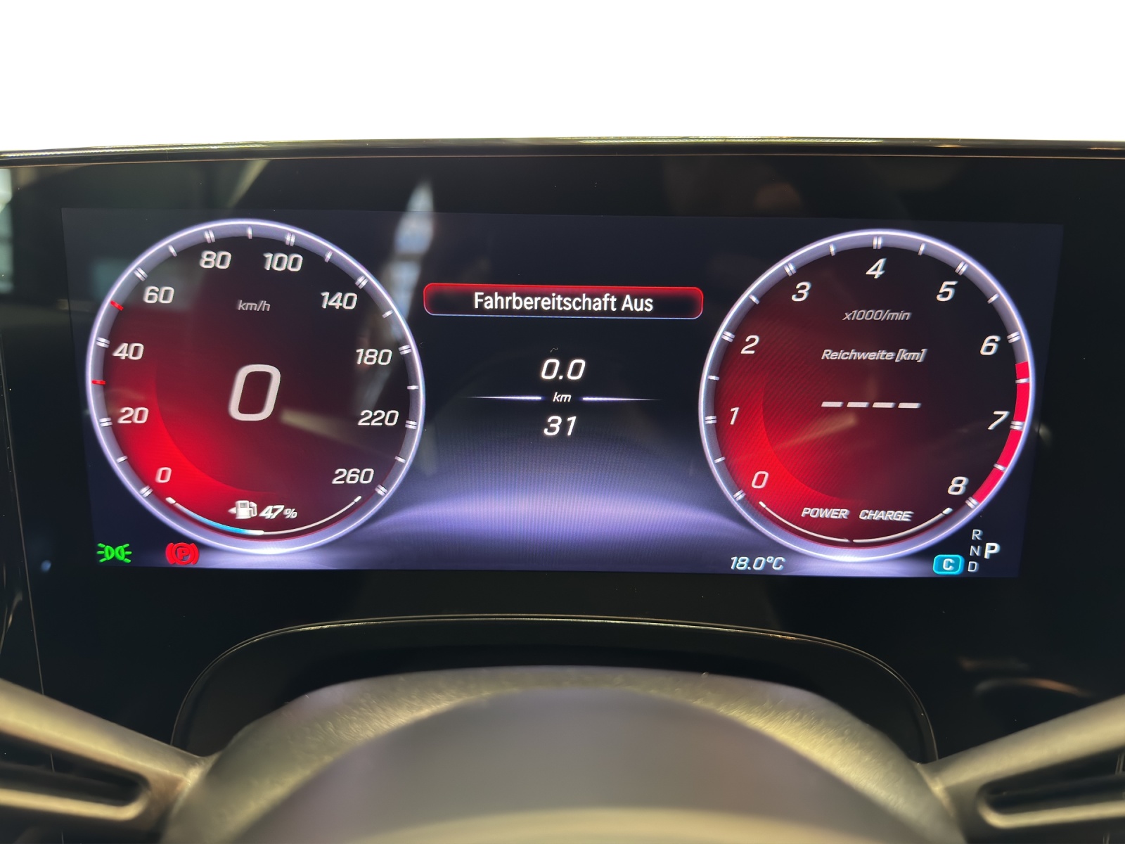 MERCEDES-BENZ CLA 220 8G-DCT 4Matic - 12