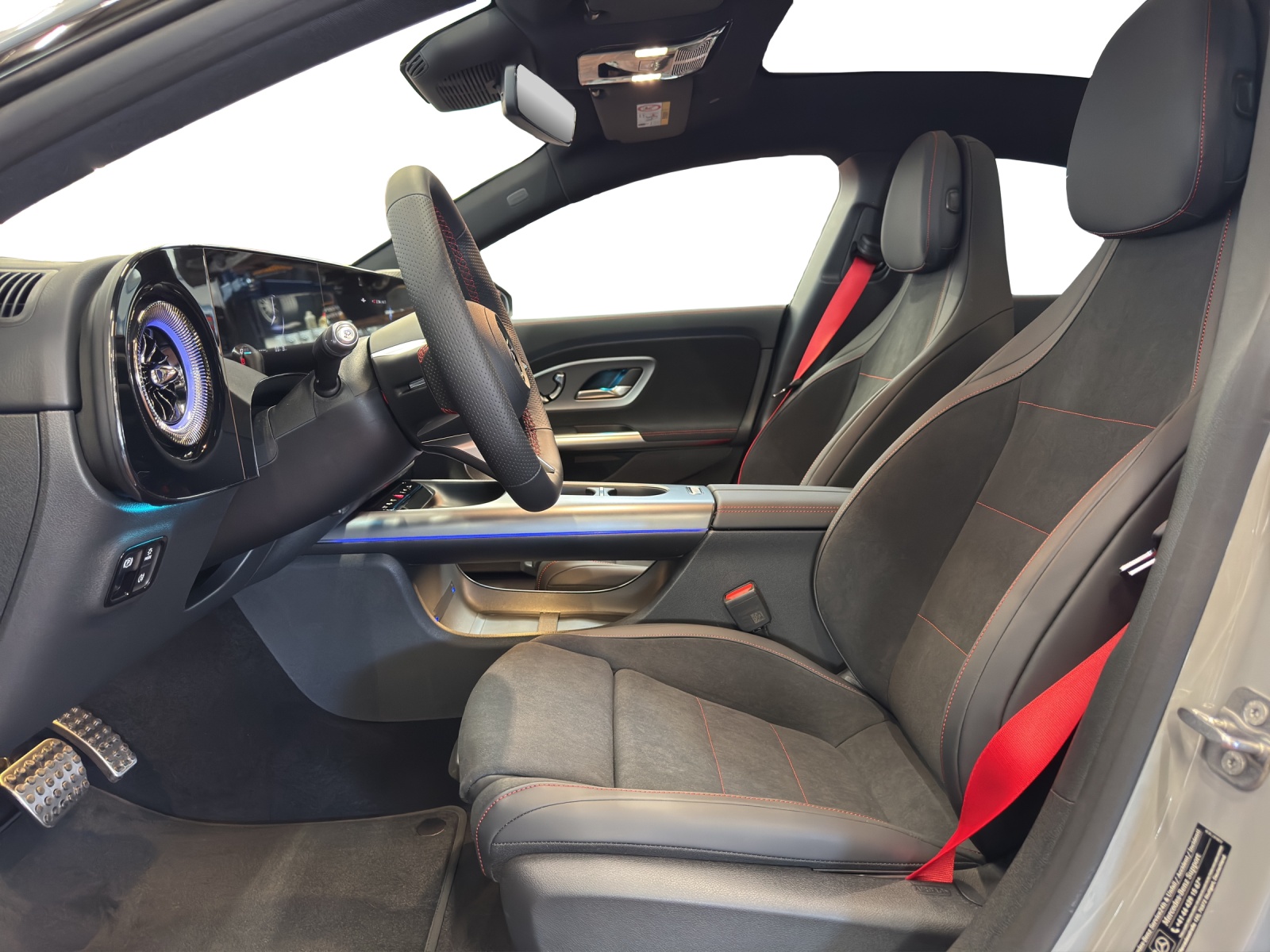 MERCEDES-BENZ CLA 220 8G-DCT 4Matic - 9