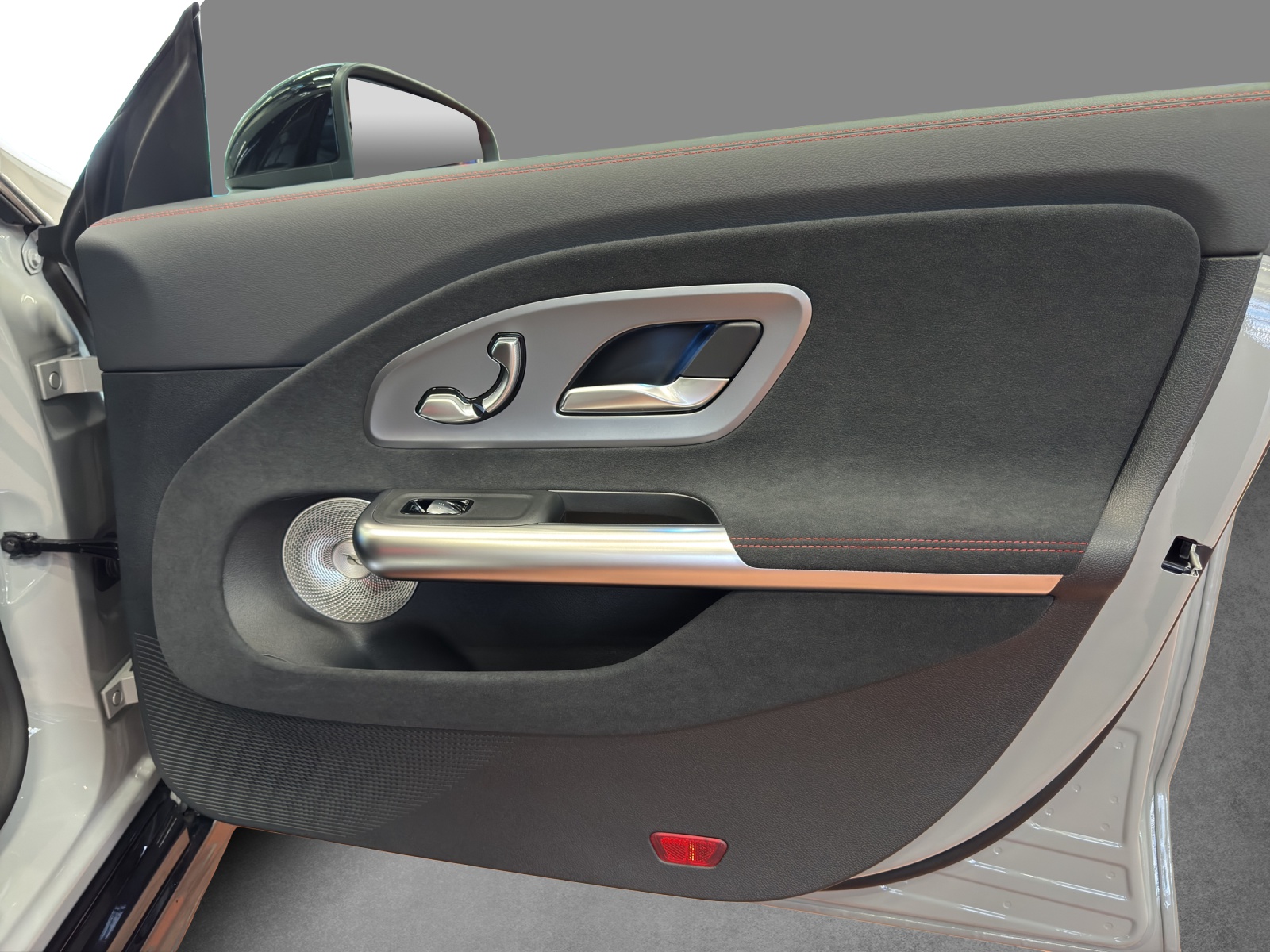 MERCEDES-BENZ CLA 220 8G-DCT 4Matic - 16