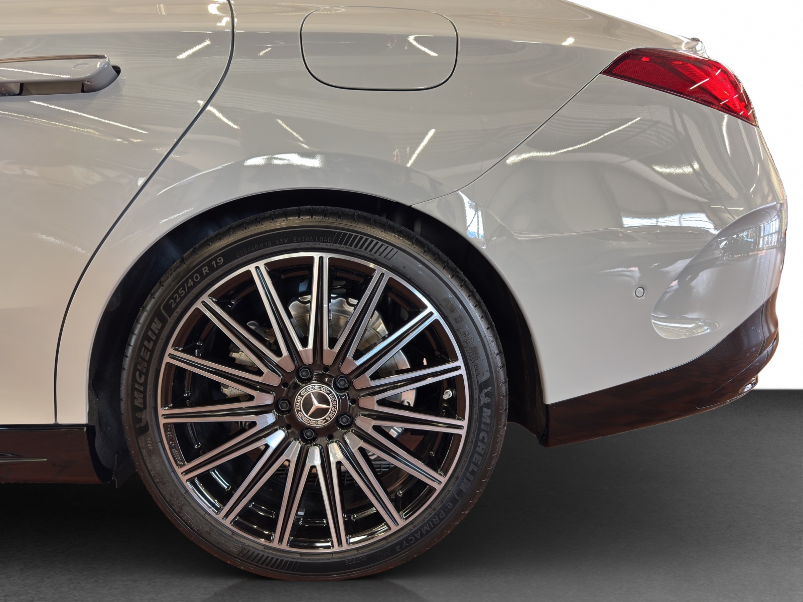 MERCEDES-BENZ CLA 220 8G-DCT 4Matic - 23