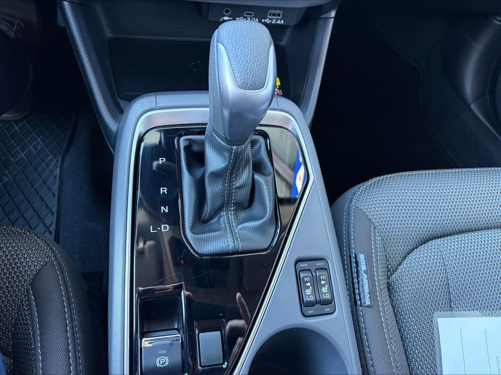 SUBARU Crosstrek 2.0i e-Boxer Swiss Plus - 12