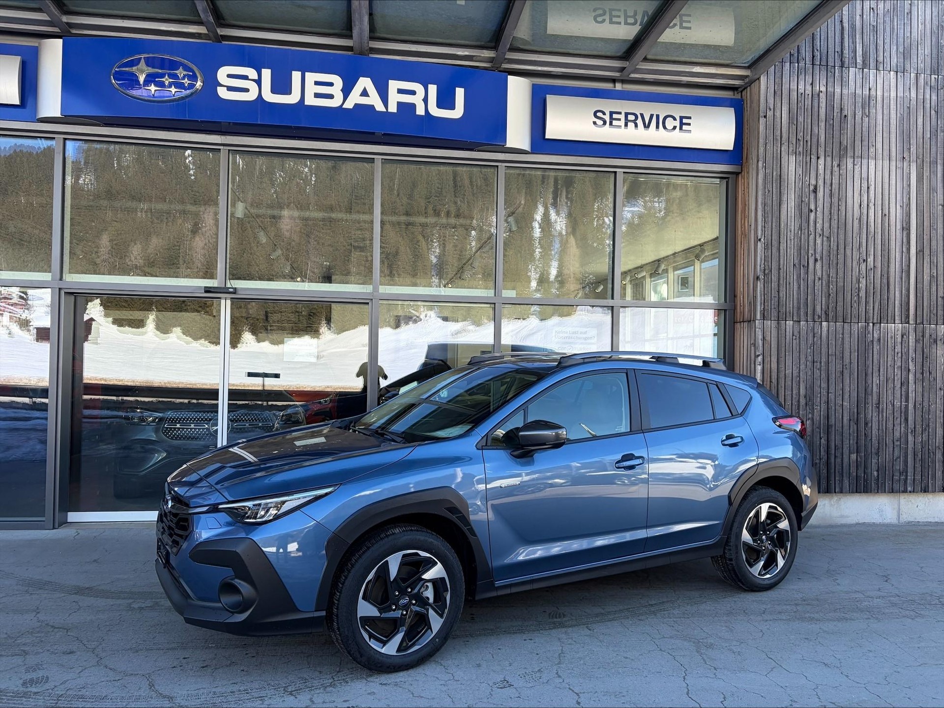 SUBARU Crosstrek 2.0i e-Boxer Swiss Plus