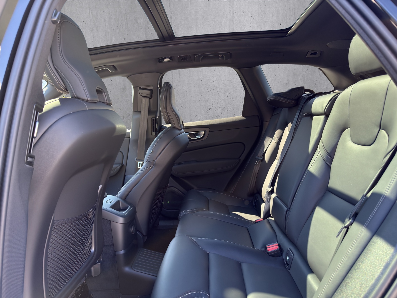 VOLVO XC60 T8 eAWD PluginHybrid Ultra Dark Geartronic - 11