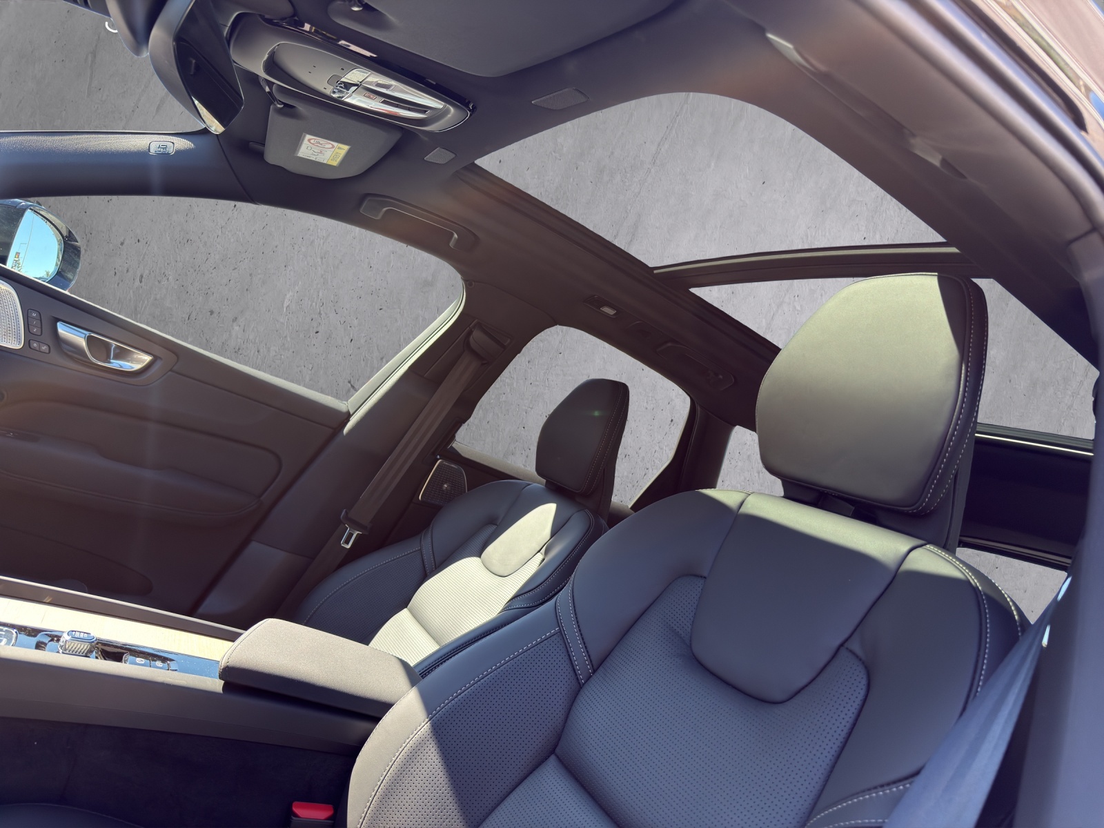 VOLVO XC60 T8 eAWD PluginHybrid Ultra Dark Geartronic - 12