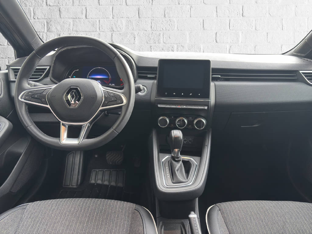 RENAULT Clio INTENS E-TECH 140 - 8