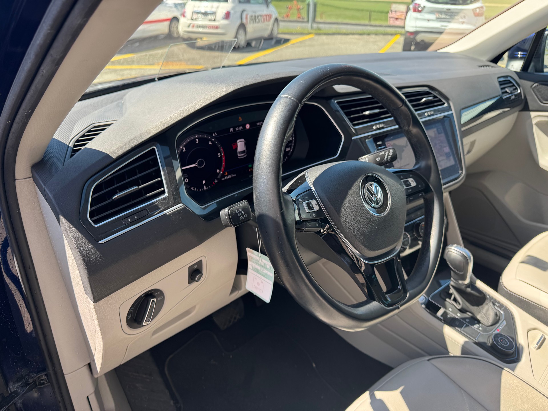 VW Tiguan 2.0 TDI SCR Highline 4Motion DSG - 10