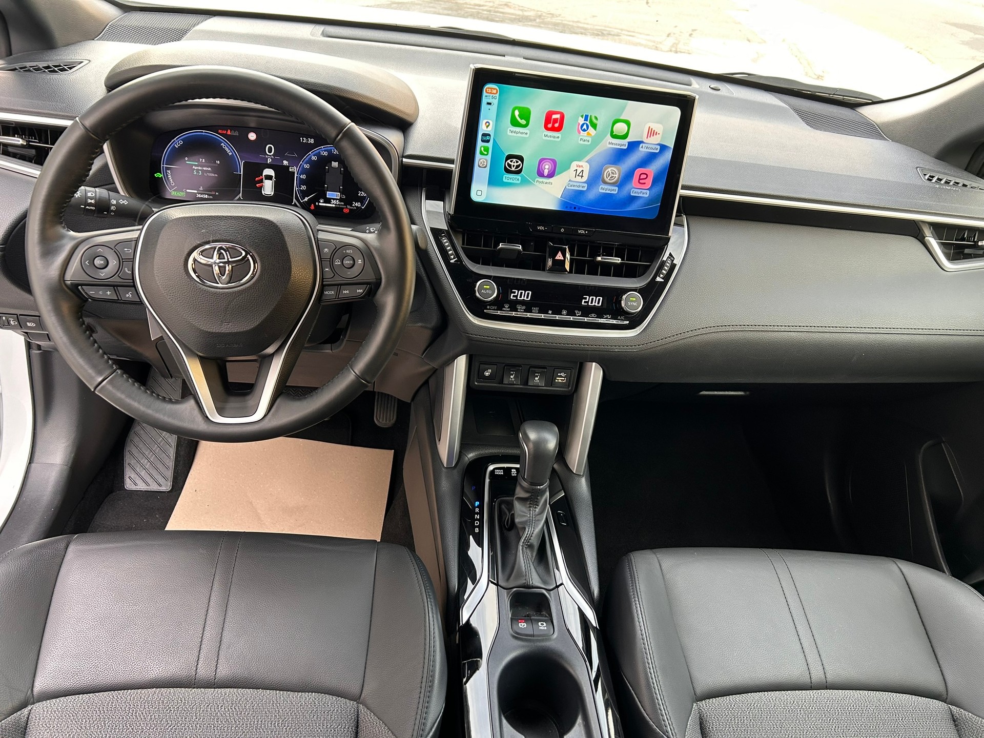 TOYOTA Corolla Cross 2.0 4WD Trend e-CVT - 7