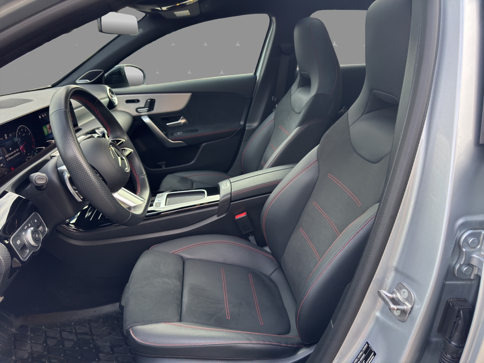 MERCEDES-BENZ A 250 4Matic 8G-DCT - 10