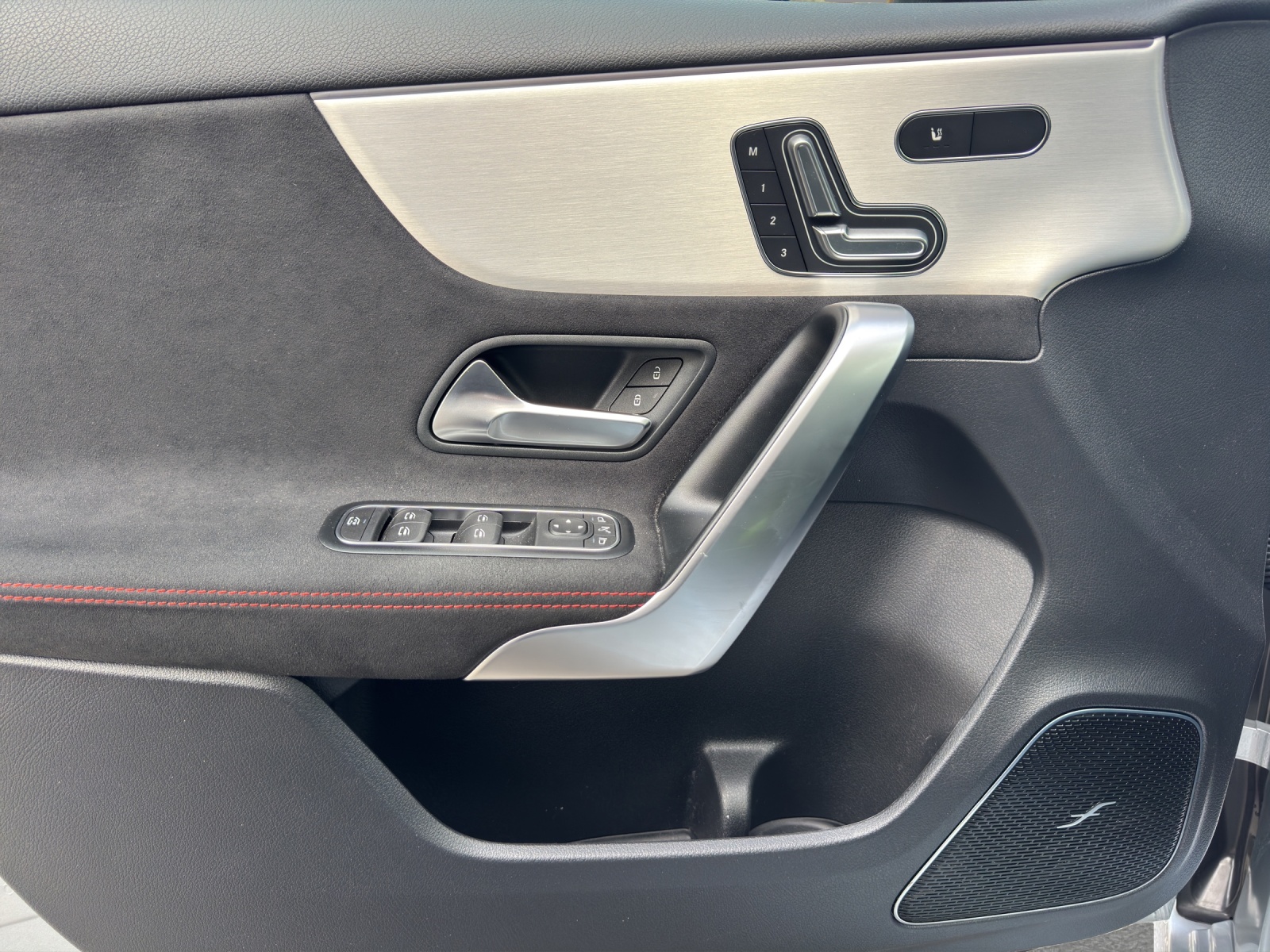 MERCEDES-BENZ A 250 4Matic 8G-DCT - 15