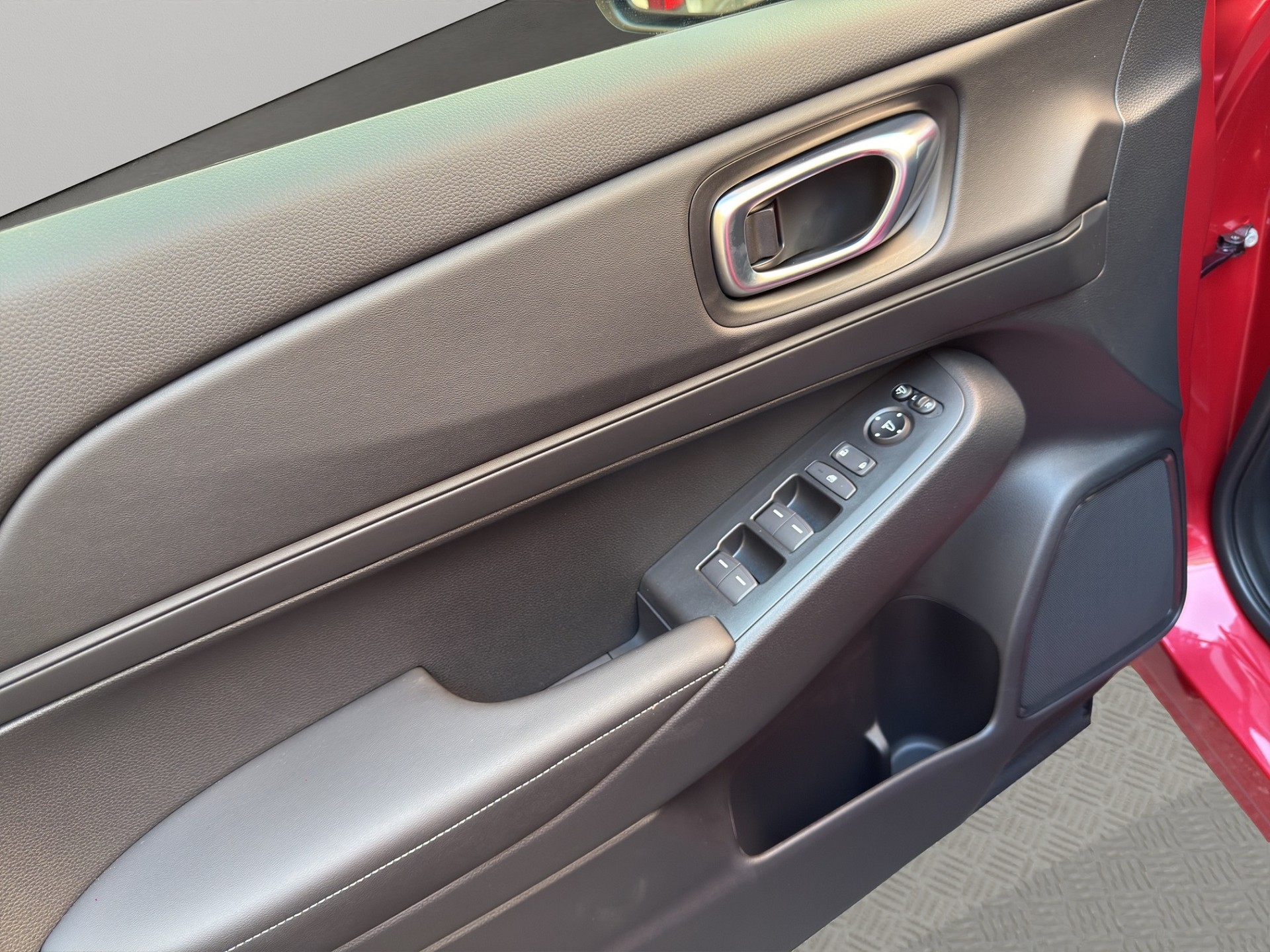 HONDA HR-V 1.5 i-MMD Elegance - 14