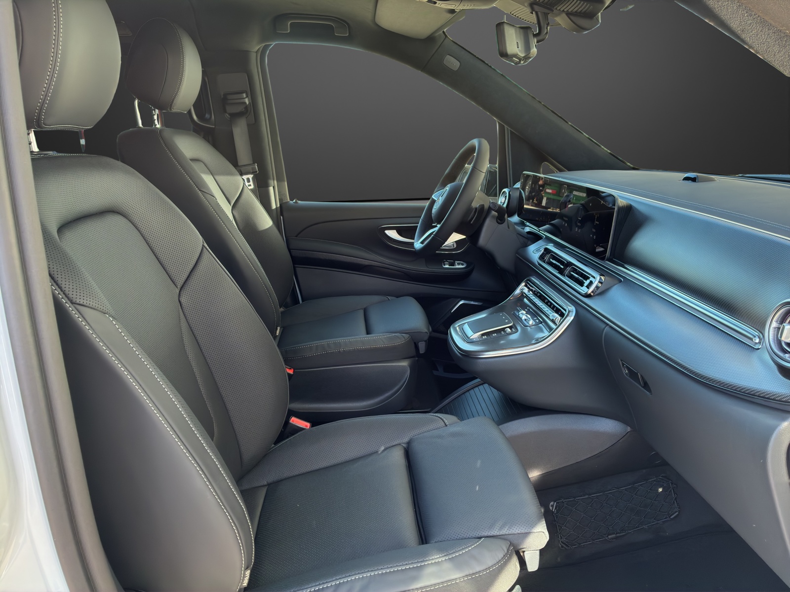 MERCEDES-BENZ V 300 d lang 4Matic Swiss Edition 9G-Tronic - 8