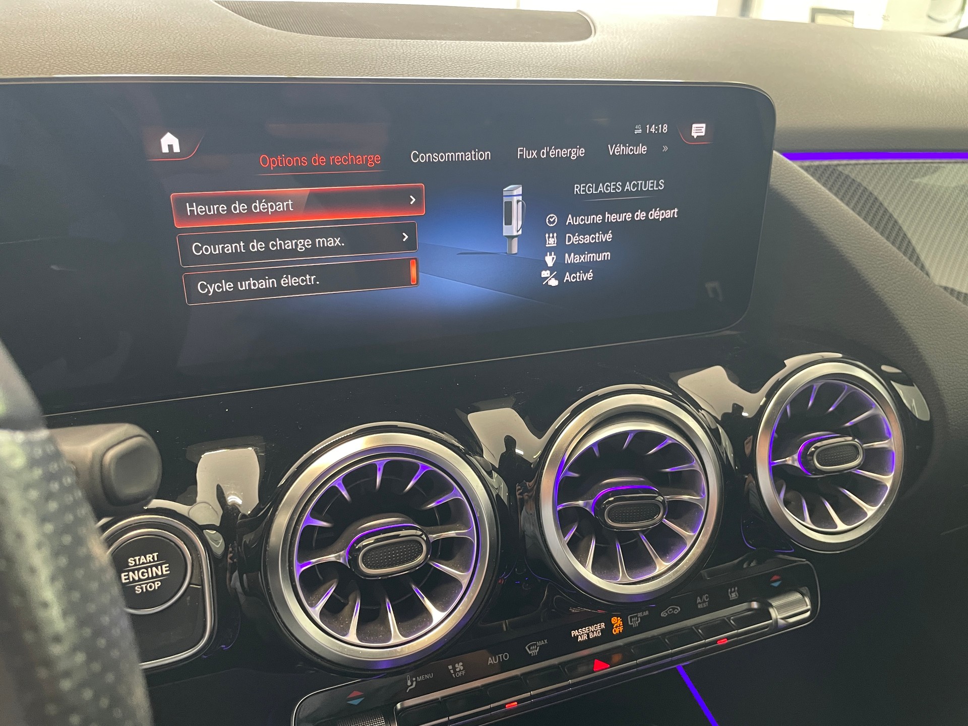 MERCEDES-BENZ GLA 250e AMG Line 8G-DCT - 16