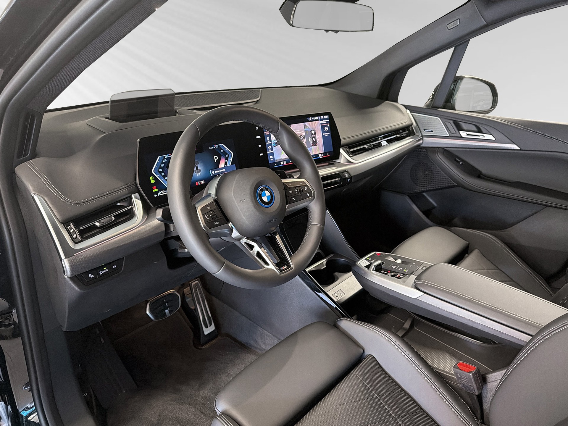 BMW 230e xDrive Active Tourer M Sport - 4