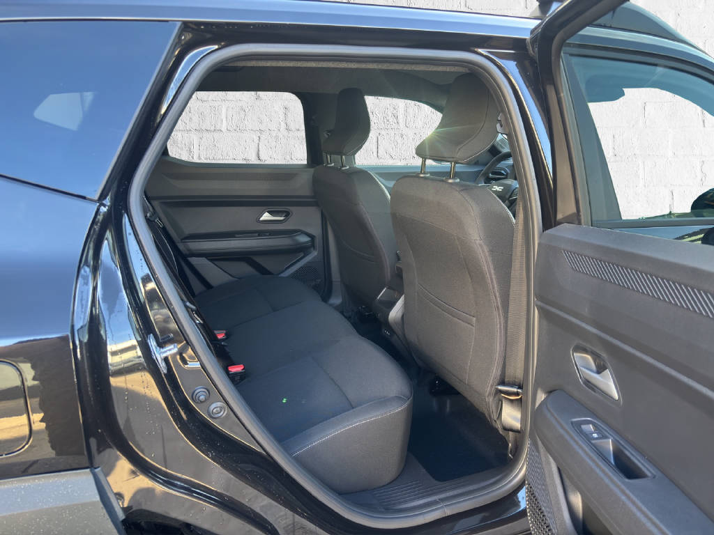 DACIA Duster 1.8 Hybrid Journey - 11