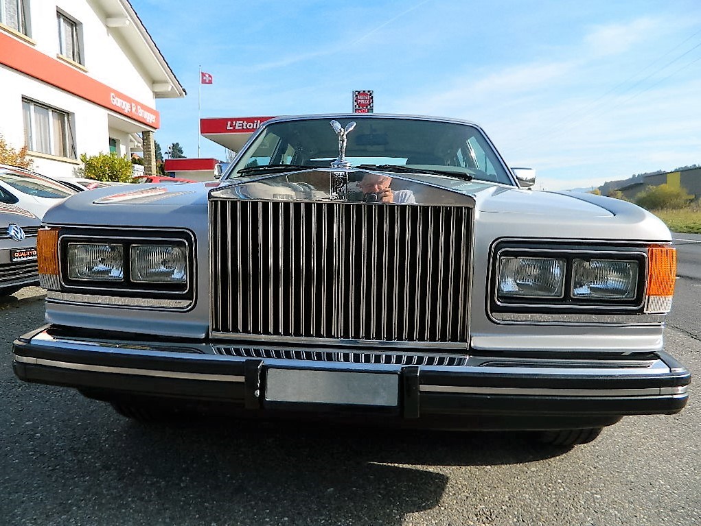 ROLLS-ROYCE Silver Spirit - 2