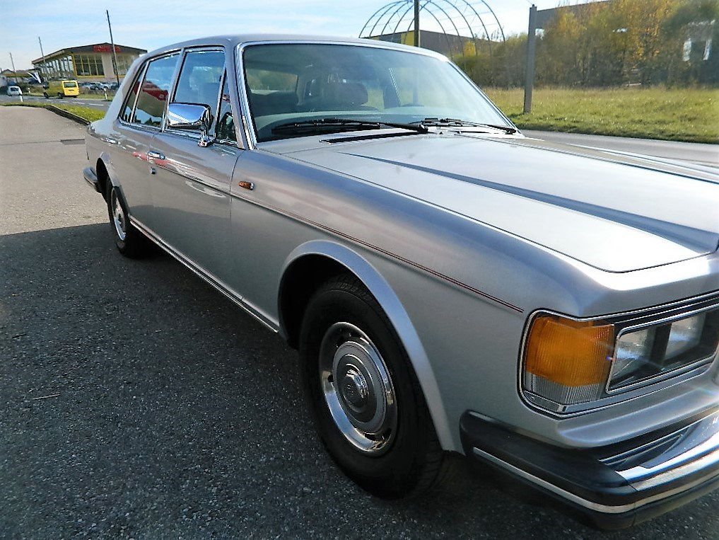 ROLLS-ROYCE Silver Spirit - 8